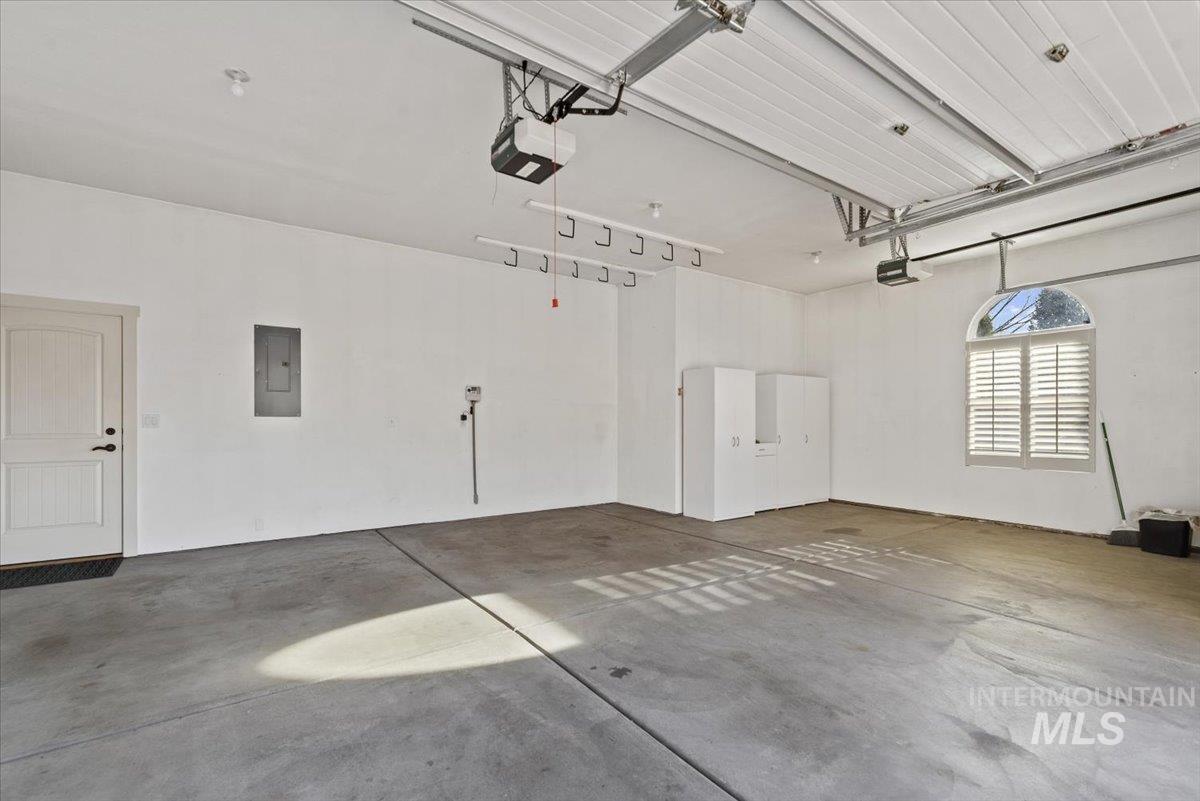 3137 S Abigail Way, Boise, Idaho 83706-5721, 3 Bedrooms, 2.5 Bathrooms, Residential For Sale, Price $1,350,000,MLS 98973850