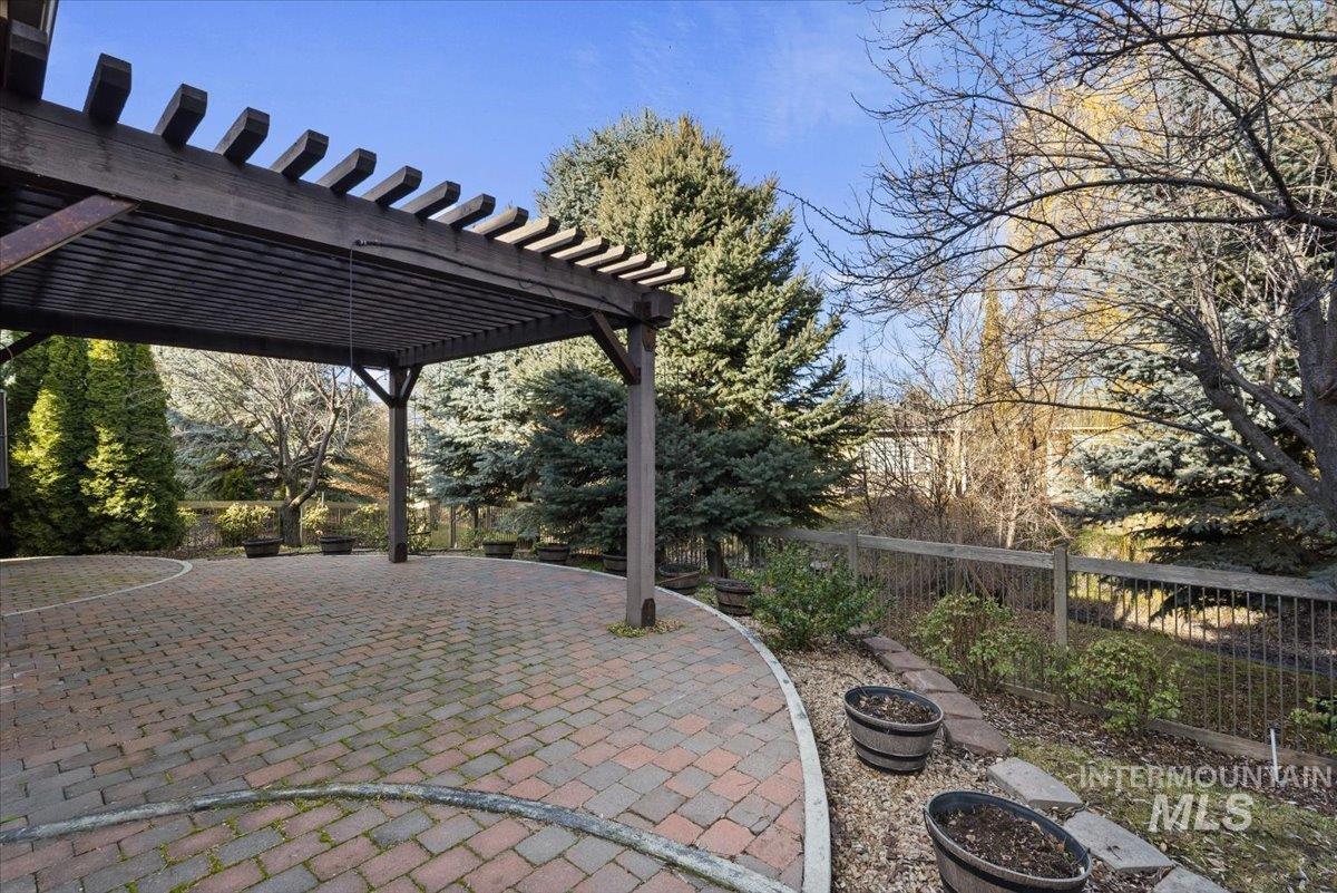 3137 S Abigail Way, Boise, Idaho 83706-5721, 3 Bedrooms, 2.5 Bathrooms, Residential For Sale, Price $1,350,000,MLS 98973850