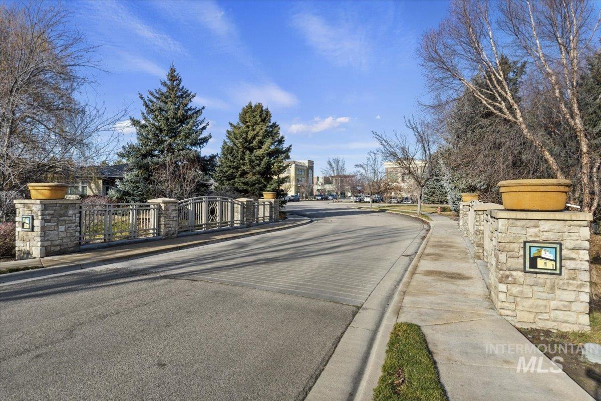 3137 S Abigail Way, Boise, Idaho 83706-5721, 3 Bedrooms, 2.5 Bathrooms, Residential For Sale, Price $1,350,000,MLS 98973850