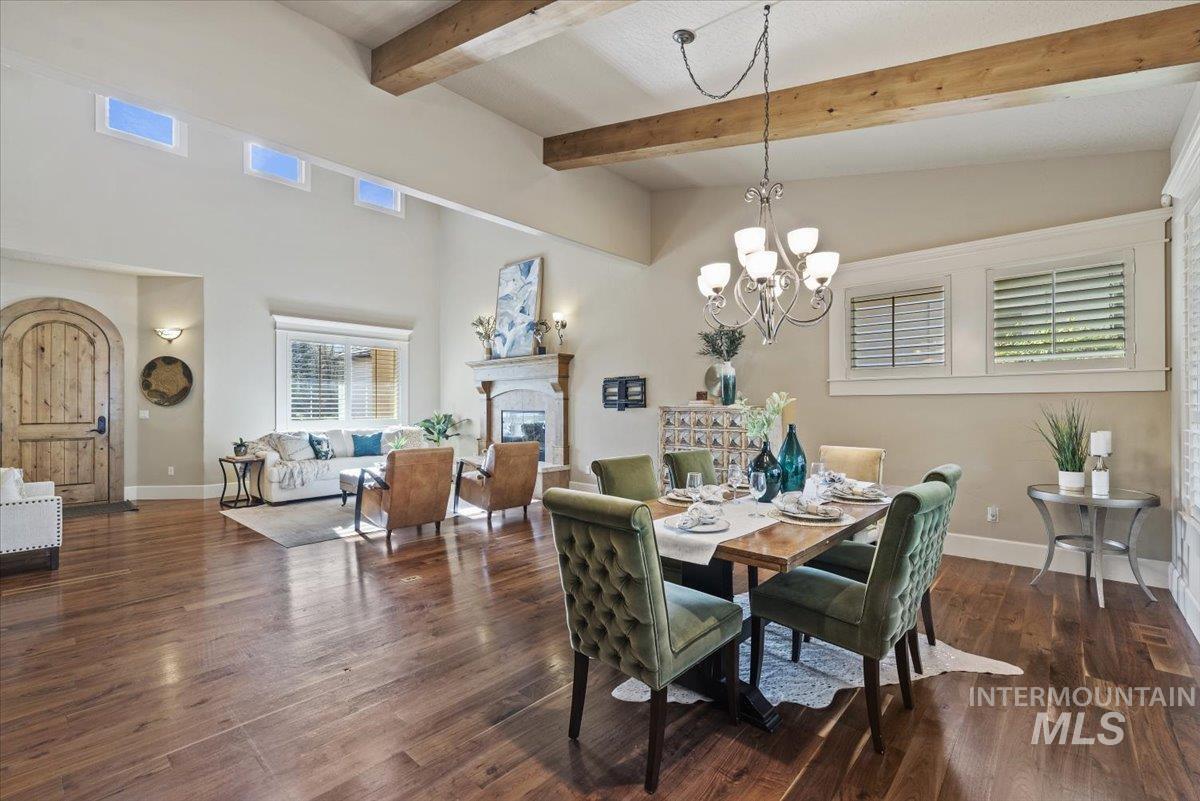 3137 S Abigail Way, Boise, Idaho 83706-5721, 3 Bedrooms, 2.5 Bathrooms, Residential For Sale, Price $1,350,000,MLS 98973850