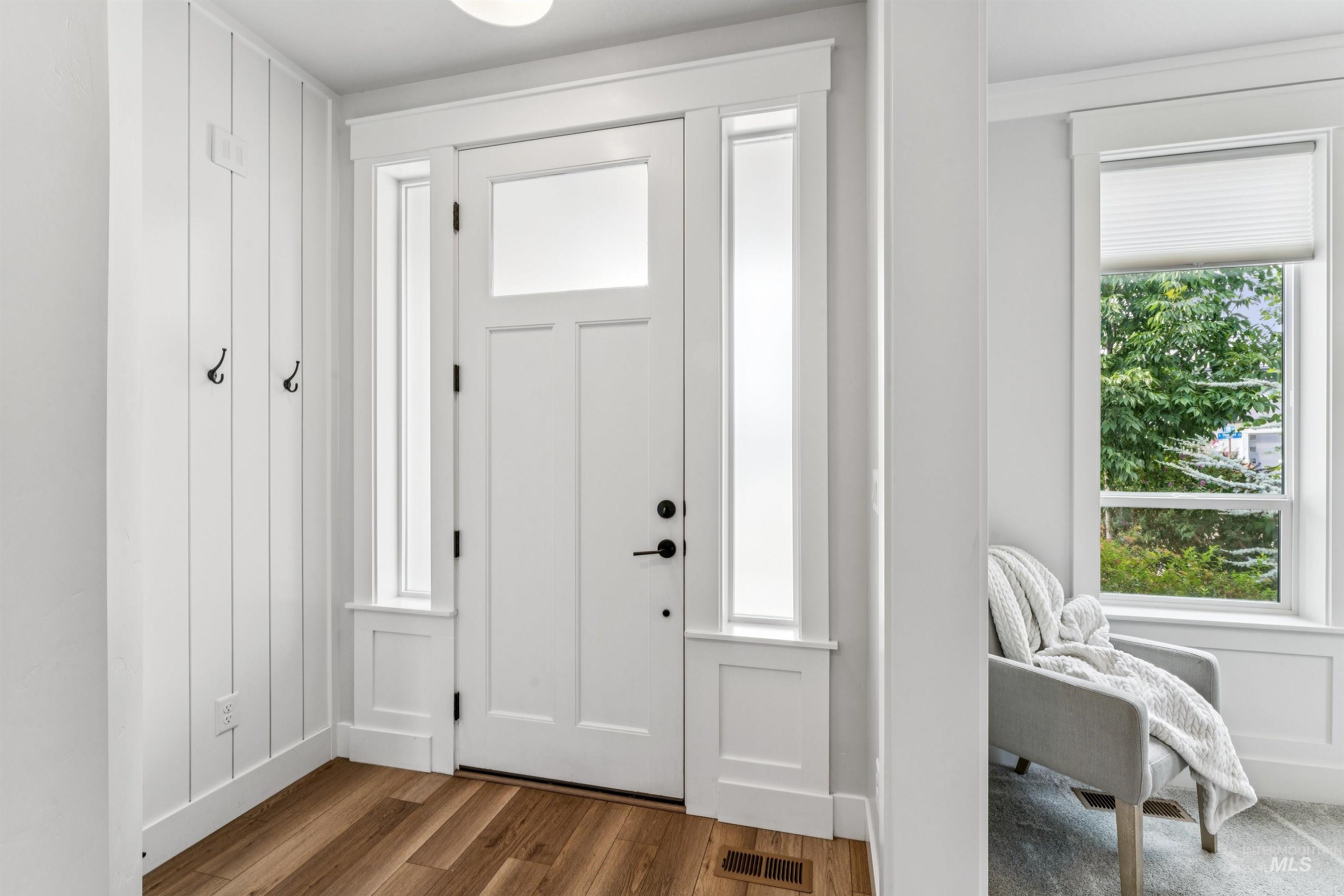 506 S Steephead Lane, Eagle, Idaho 83616, 4 Bedrooms, 2.5 Bathrooms, Residential For Sale, Price $750,000,MLS 98973851