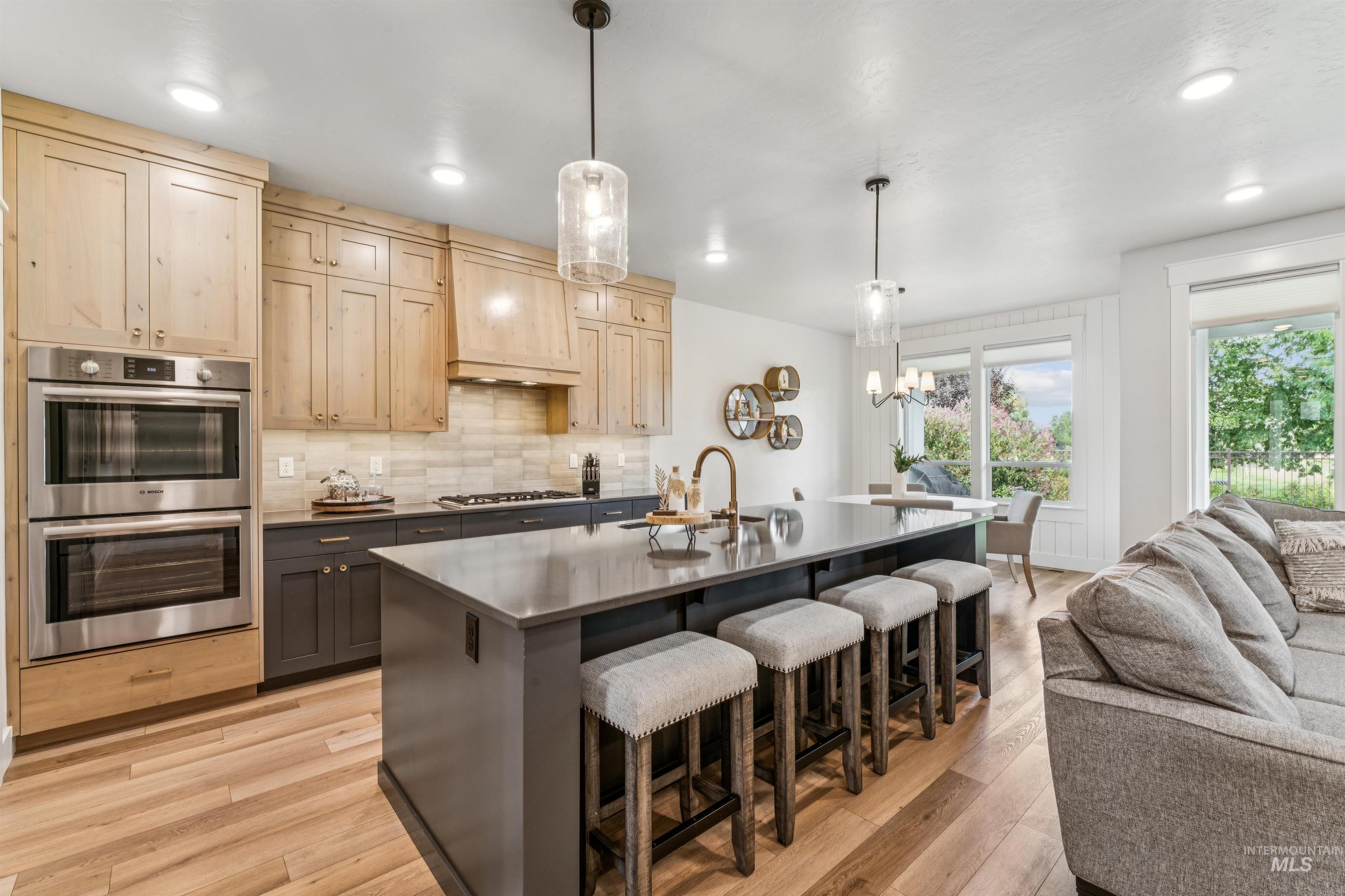 506 S Steephead Lane, Eagle, Idaho 83616, 4 Bedrooms, 2.5 Bathrooms, Residential For Sale, Price $750,000,MLS 98973851