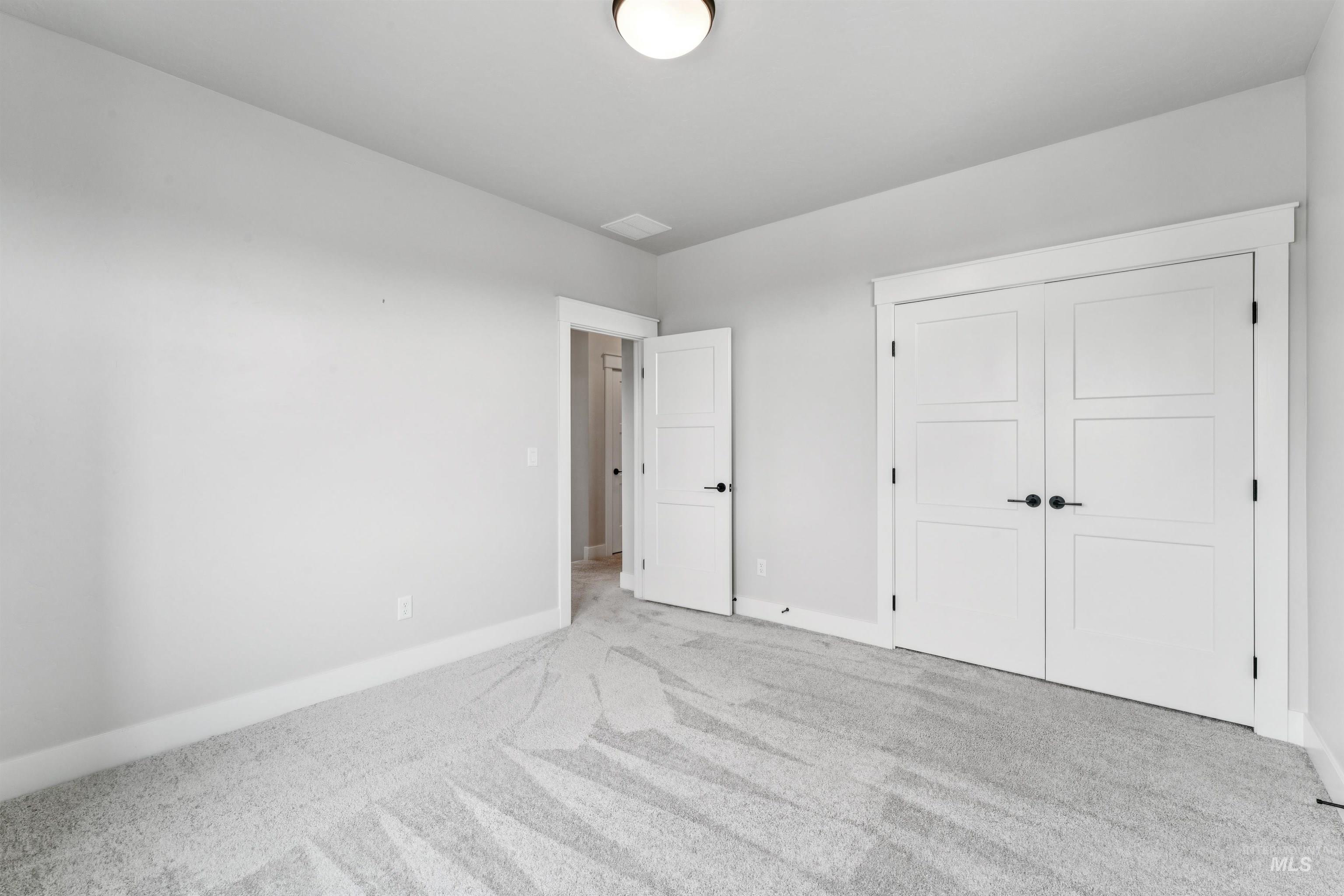 506 S Steephead Lane, Eagle, Idaho 83616, 4 Bedrooms, 2.5 Bathrooms, Residential For Sale, Price $750,000,MLS 98973851