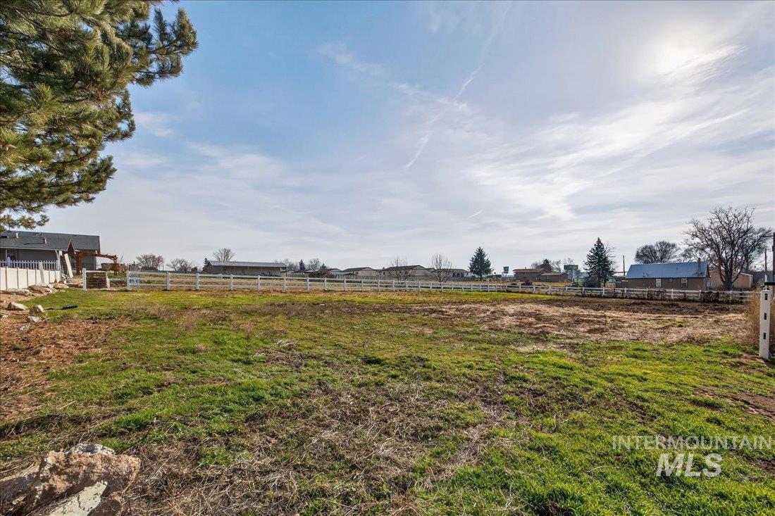 TBD Syringa Ln, Caldwell, Idaho 83605, Land For Sale, Price $250,000,MLS 98973852