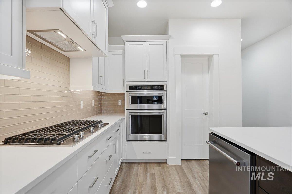 18204 N Phlox Way, Nampa, Idaho 83687, 3 Bedrooms, 2 Bathrooms, Residential For Sale, Price $585,000,MLS 98973854