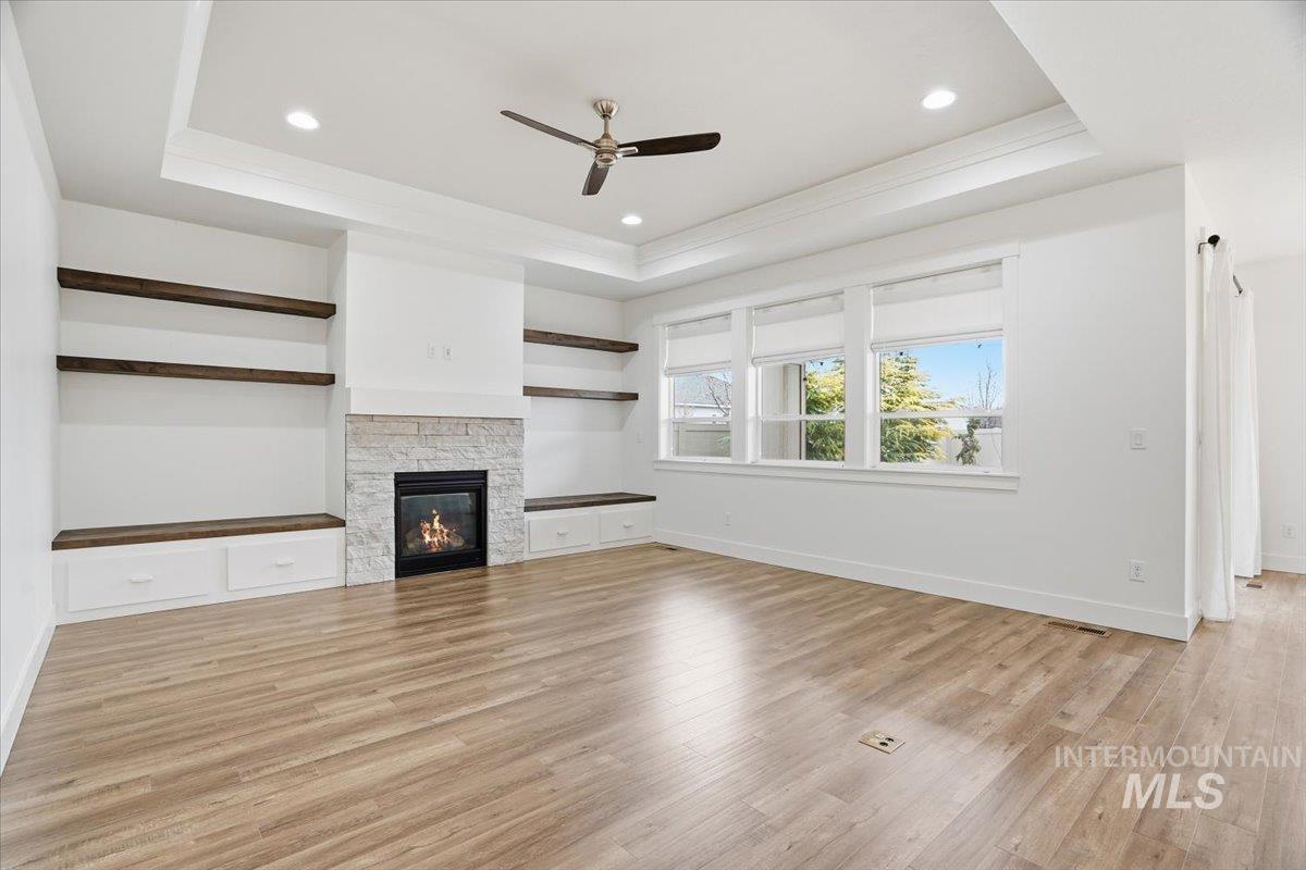 18204 N Phlox Way, Nampa, Idaho 83687, 3 Bedrooms, 2 Bathrooms, Residential For Sale, Price $585,000,MLS 98973854