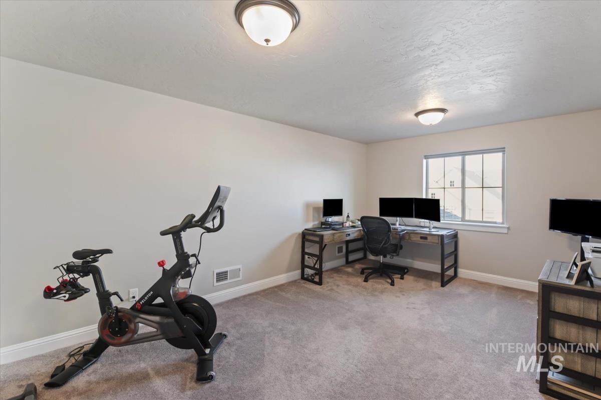 1477 W Tenzing St, Nampa, Idaho 83686, 3 Bedrooms, 2.5 Bathrooms, Residential For Sale, Price $575,000,MLS 98973855