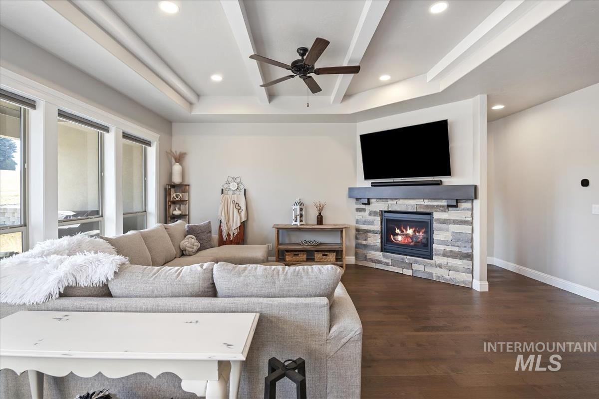 1477 W Tenzing St, Nampa, Idaho 83686, 3 Bedrooms, 2.5 Bathrooms, Residential For Sale, Price $575,000,MLS 98973855