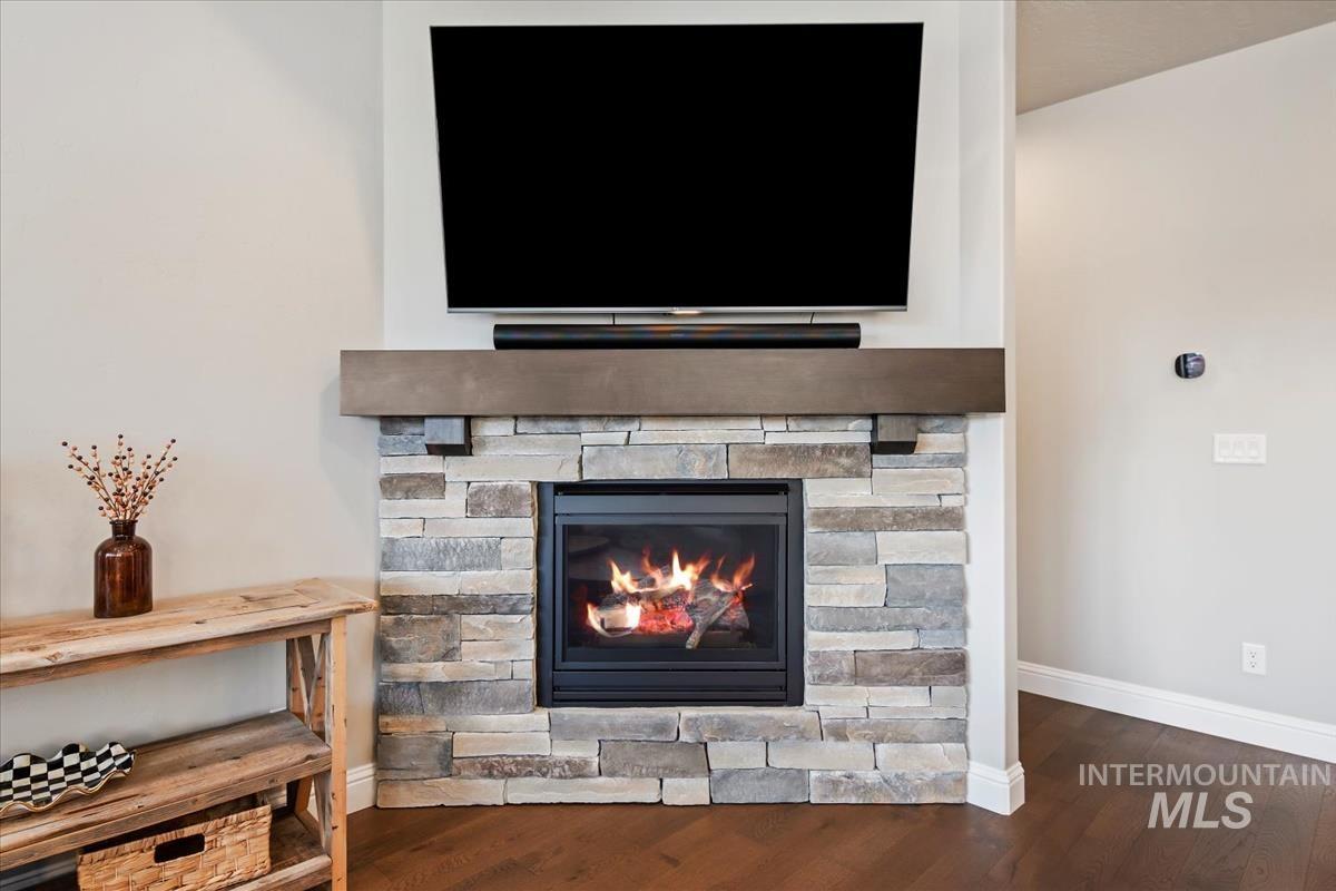 1477 W Tenzing St, Nampa, Idaho 83686, 3 Bedrooms, 2.5 Bathrooms, Residential For Sale, Price $575,000,MLS 98973855