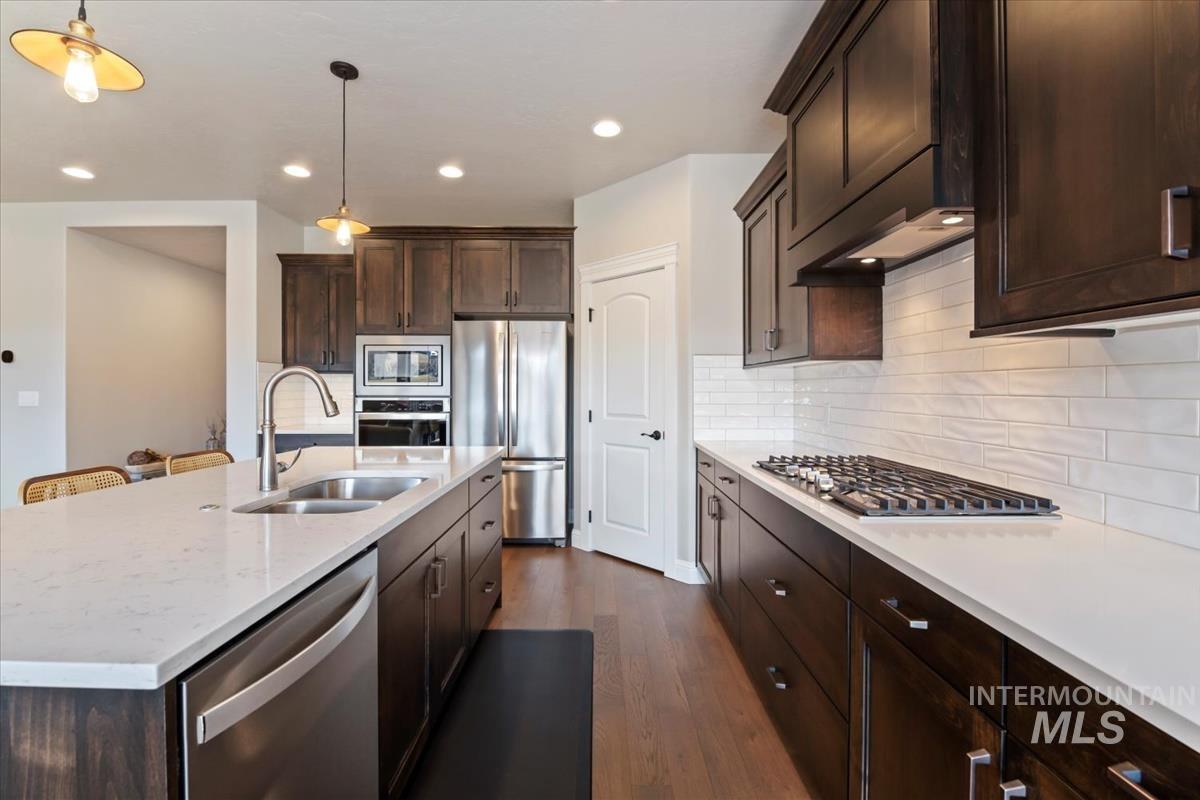 1477 W Tenzing St, Nampa, Idaho 83686, 3 Bedrooms, 2.5 Bathrooms, Residential For Sale, Price $575,000,MLS 98973855