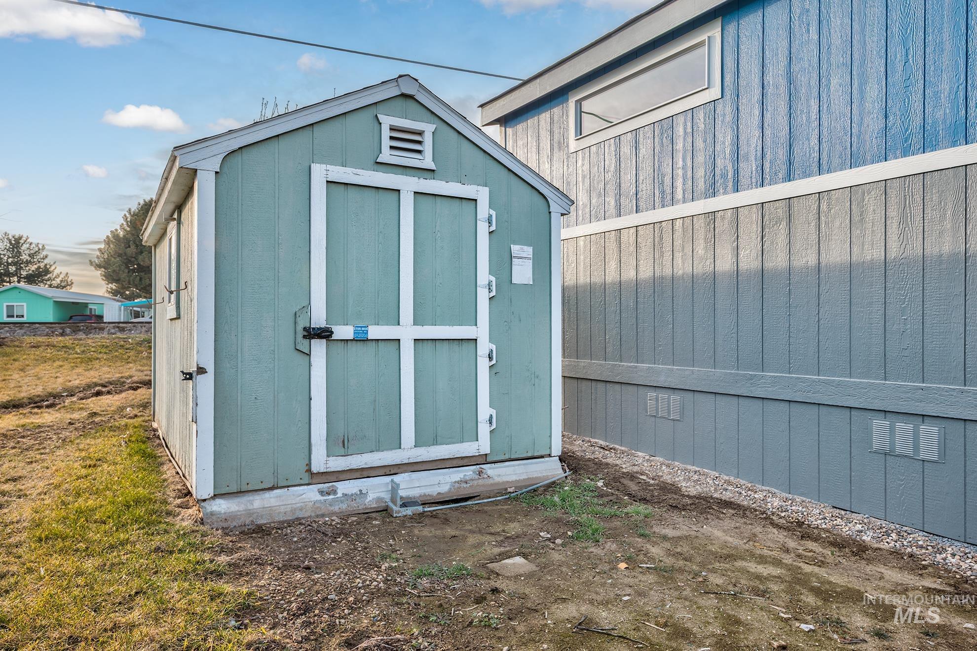 2750 Alden Rd #8, Fruitland, Idaho 83619, 3 Bedrooms, 2 Bathrooms, Residential For Sale, Price $189,900,MLS 98973857