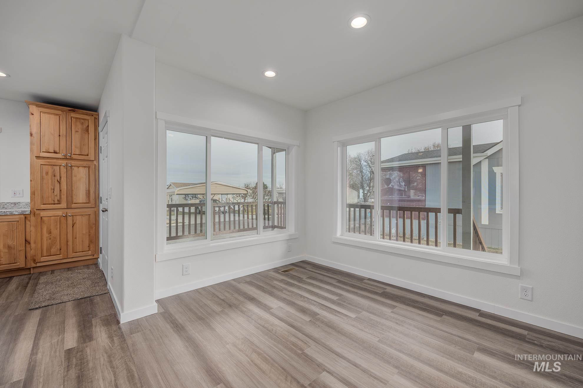 2750 Alden Rd #8, Fruitland, Idaho 83619, 3 Bedrooms, 2 Bathrooms, Residential For Sale, Price $189,900,MLS 98973857