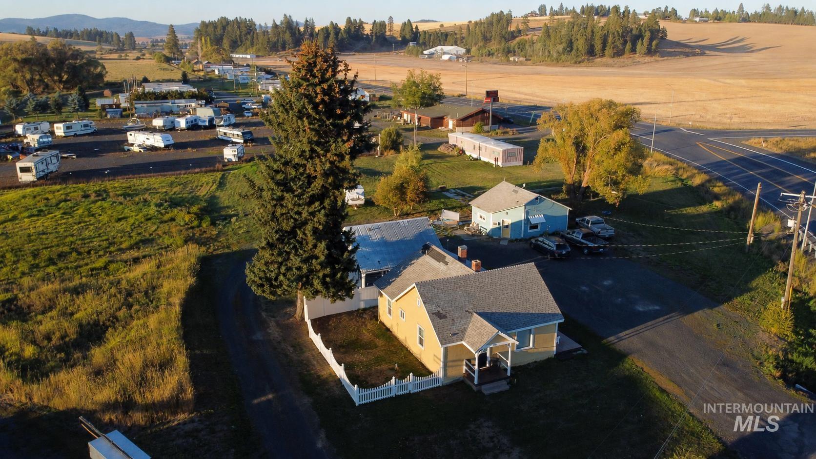5513 N Hwy 95, Potlatch, Idaho 83855, 3 Bedrooms, 1 Bathroom, Residential For Sale, Price $659,000, 98973859