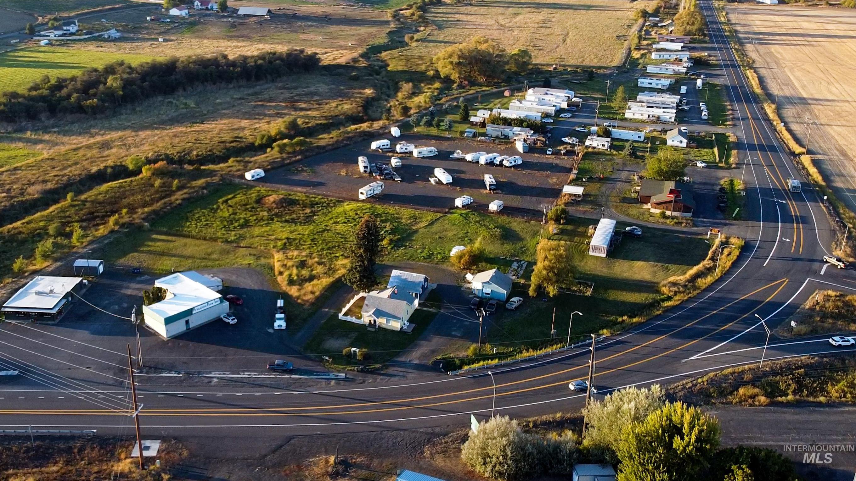5513 N Hwy 95, Potlatch, Idaho 83855, 3 Bedrooms, 1 Bathroom, Residential For Sale, Price $659,000, 98973859