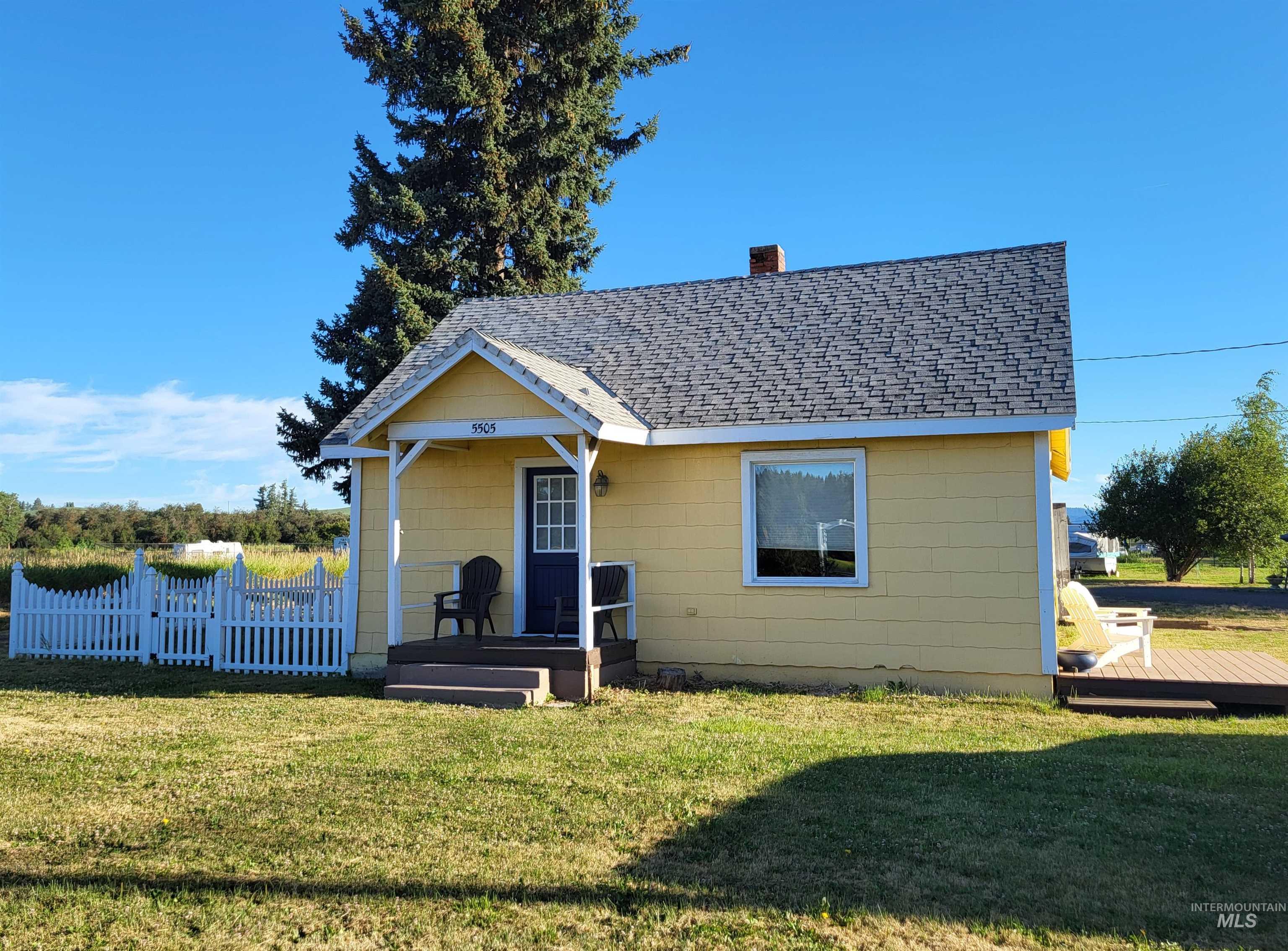 5513 N Hwy 95, Potlatch, Idaho 83855, 3 Bedrooms, 1 Bathroom, Residential For Sale, Price $659,000, 98973859