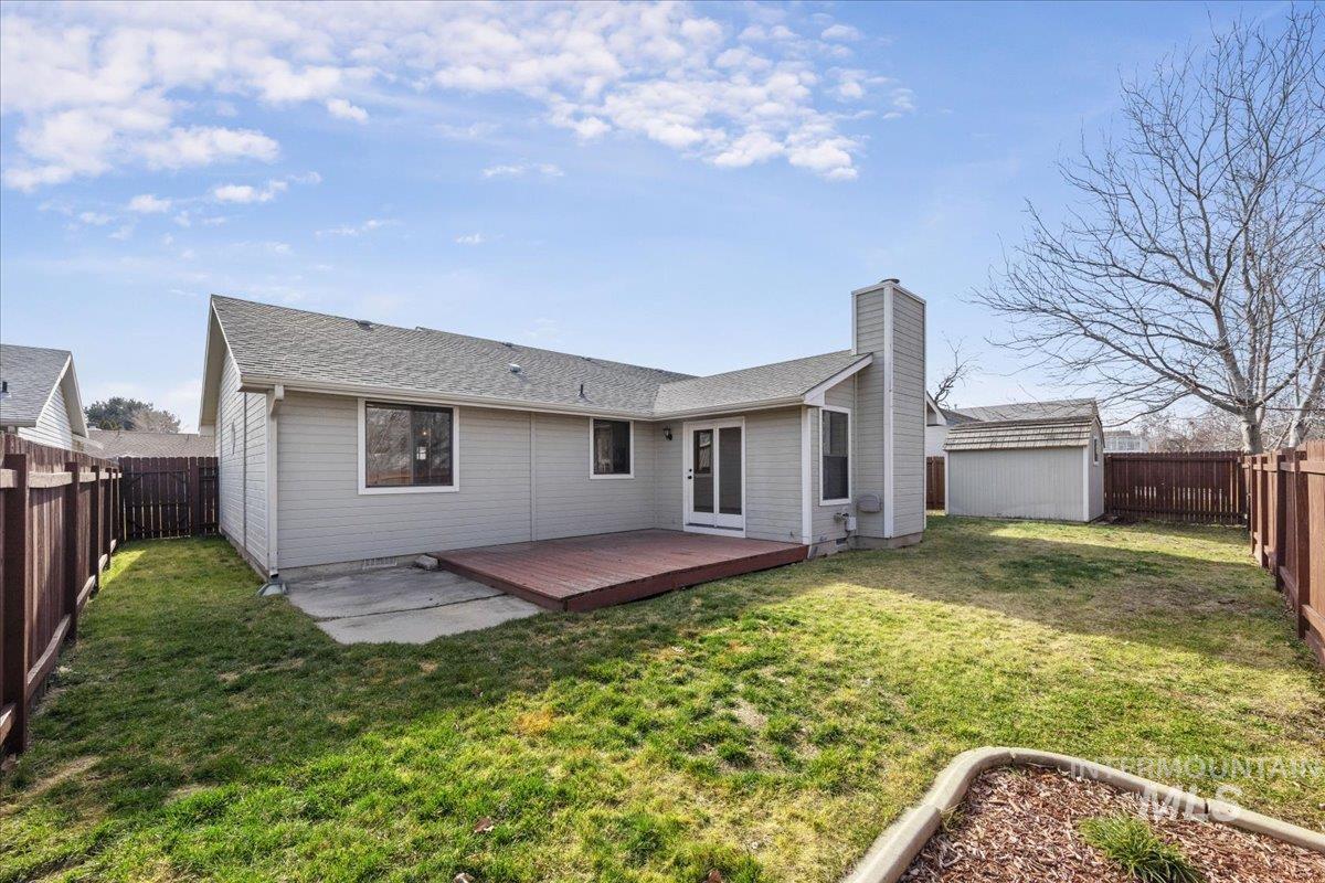 9698 W Linstock Ln, Boise, Idaho 83704, 3 Bedrooms, 2 Bathrooms, Residential For Sale, Price $430,000,MLS 98973862