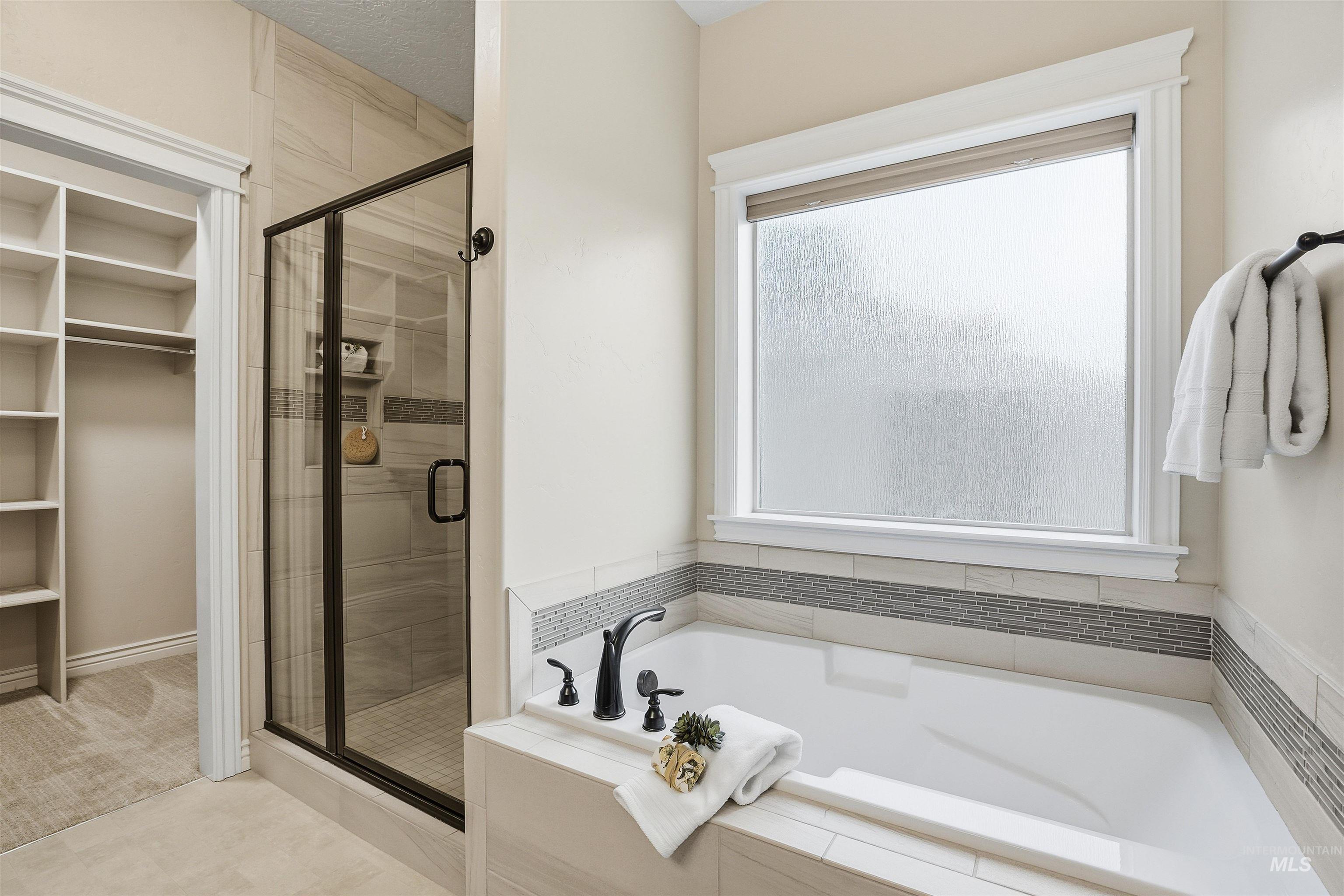 1175 N Champions Pl, Eagle, Idaho 83616, 4 Bedrooms, 2.5 Bathrooms, Residential For Sale, Price $999,900,MLS 98973864