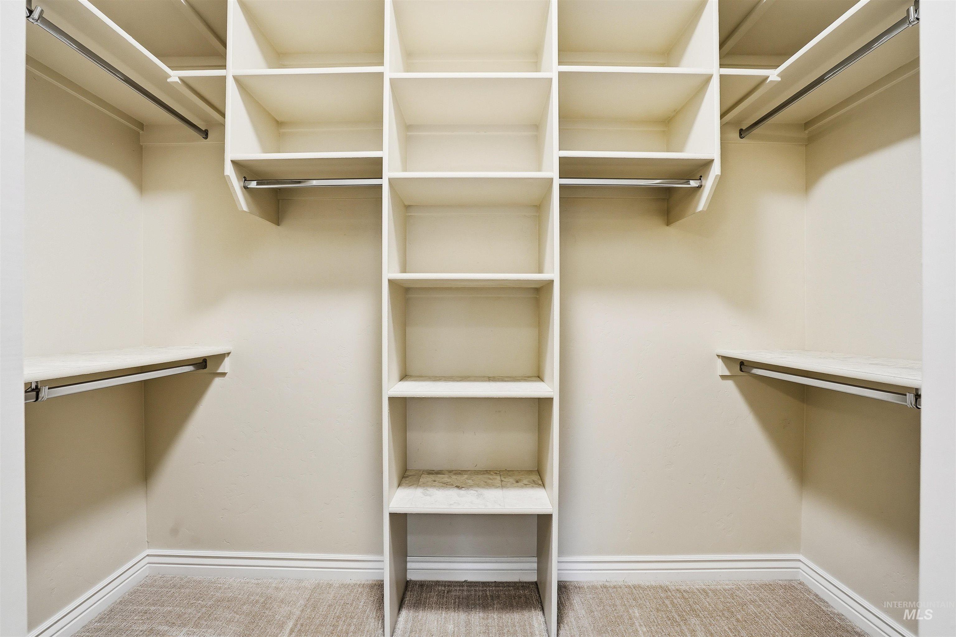 1175 N Champions Pl, Eagle, Idaho 83616, 4 Bedrooms, 2.5 Bathrooms, Residential For Sale, Price $999,900,MLS 98973864