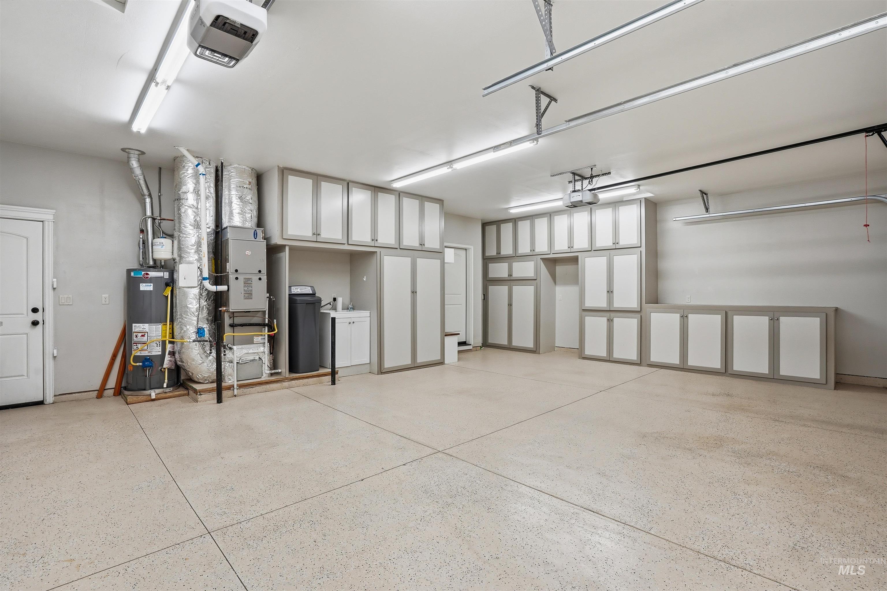 1175 N Champions Pl, Eagle, Idaho 83616, 4 Bedrooms, 2.5 Bathrooms, Residential For Sale, Price $999,900,MLS 98973864