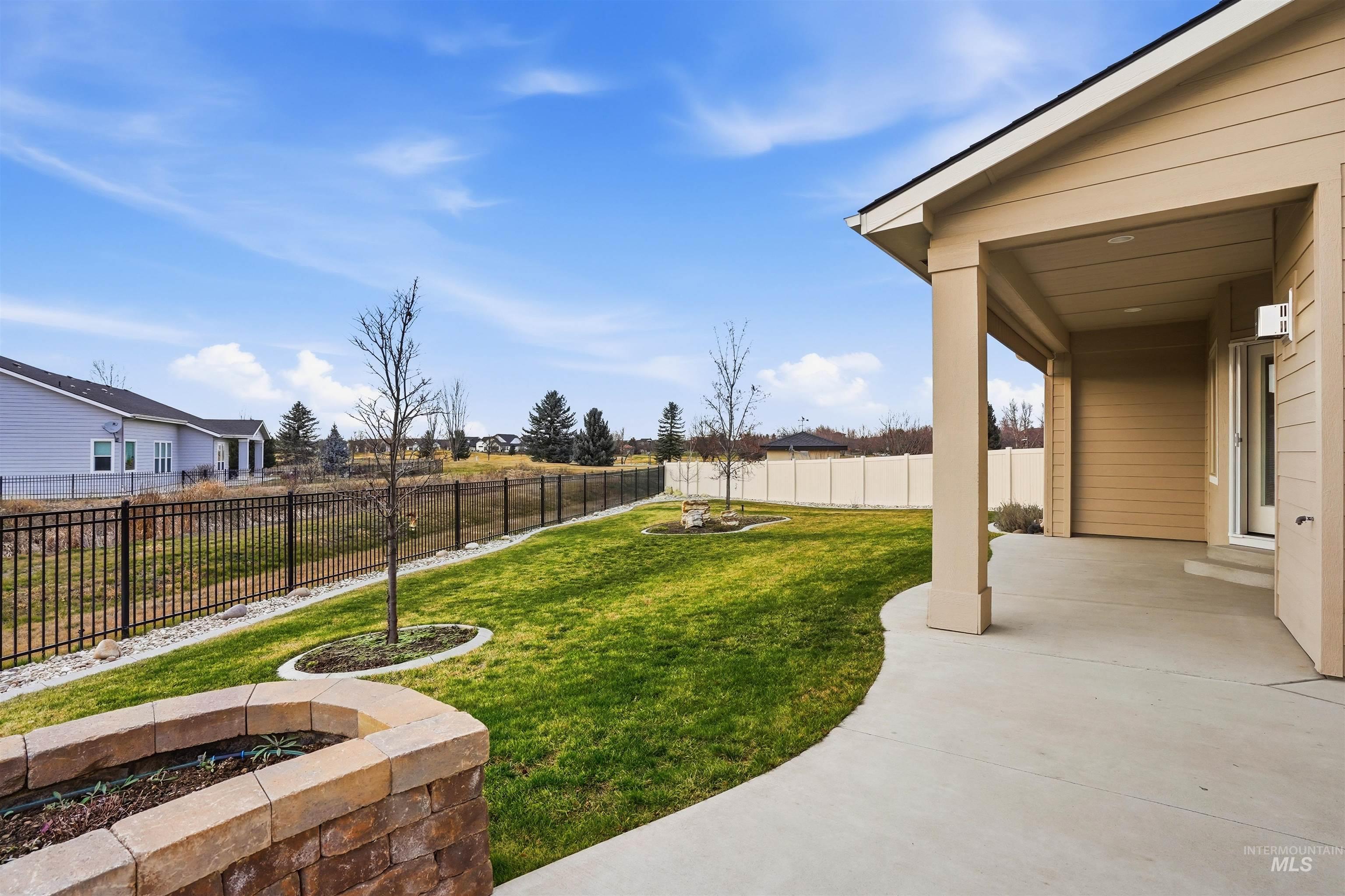 1175 N Champions Pl, Eagle, Idaho 83616, 4 Bedrooms, 2.5 Bathrooms, Residential For Sale, Price $999,900,MLS 98973864