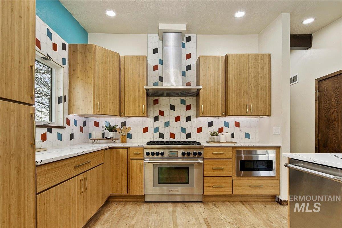 2518 N Lancaster Dr, Boise, Idaho 83702, 4 Bedrooms, 2.5 Bathrooms, Residential For Sale, Price $749,000,MLS 98973865