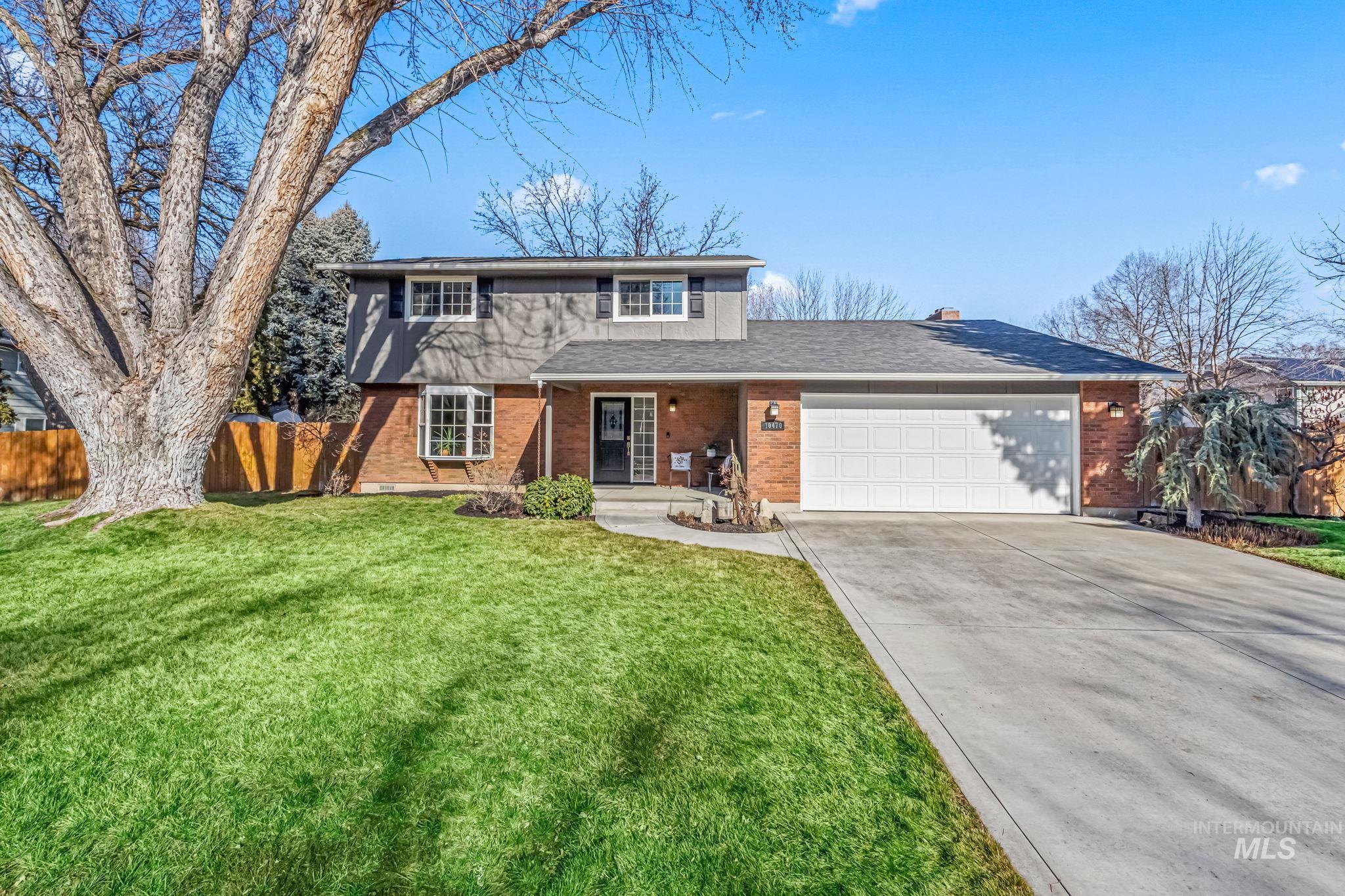 10470 Shadybrook Dr, Boise, Idaho 83704, 4 Bedrooms, 2.5 Bathrooms, Residential For Sale, Price $565,000,MLS 98973868