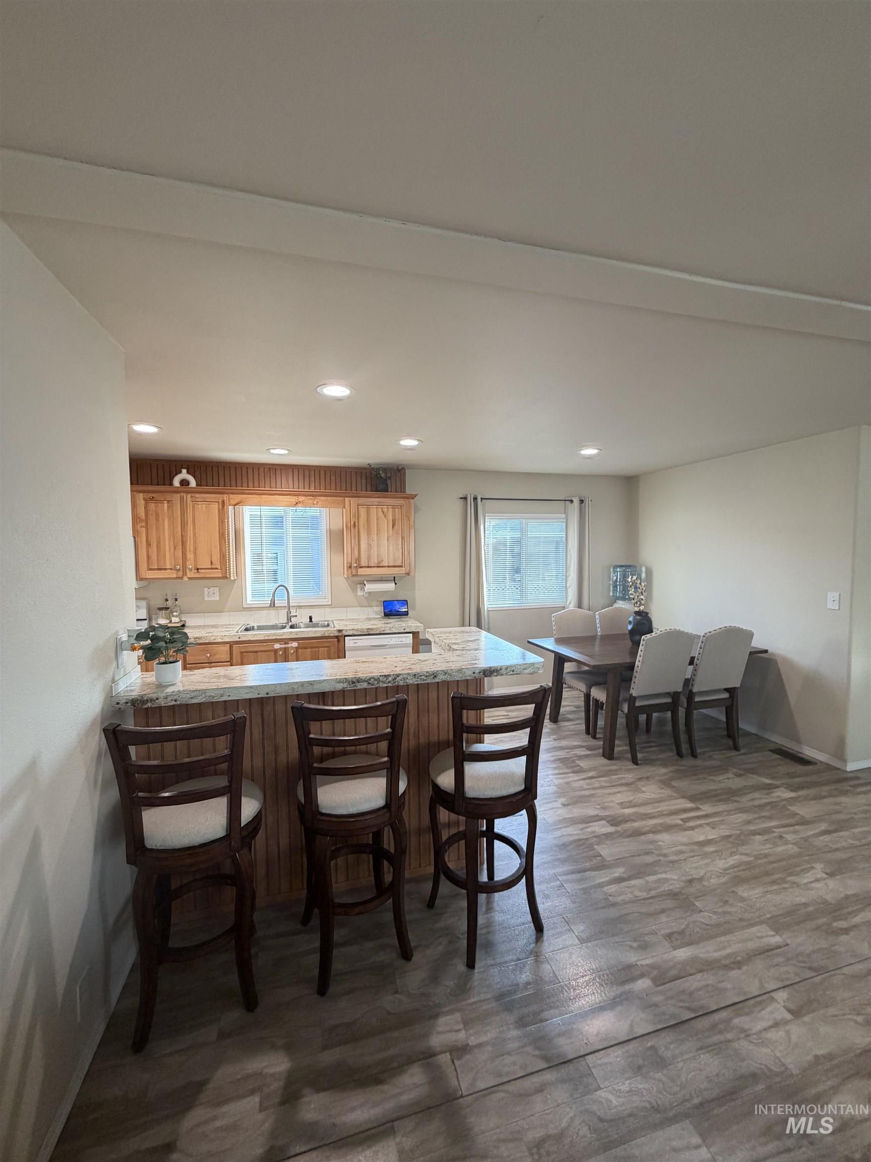 1092 N Fawn Ln., Boise, Idaho 83704, 3 Bedrooms, 2 Bathrooms, Residential For Sale, Price $140,000,MLS 98973870