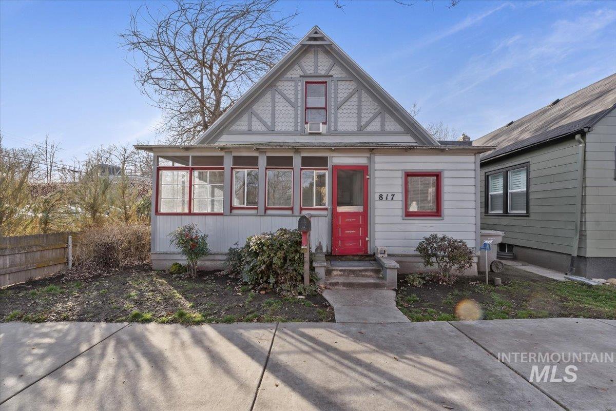 817 W Thatcher Street, Boise, Idaho 83702, 3 Bedrooms, 1 Bathroom, Residential For Sale, Price $524,900, 98973875