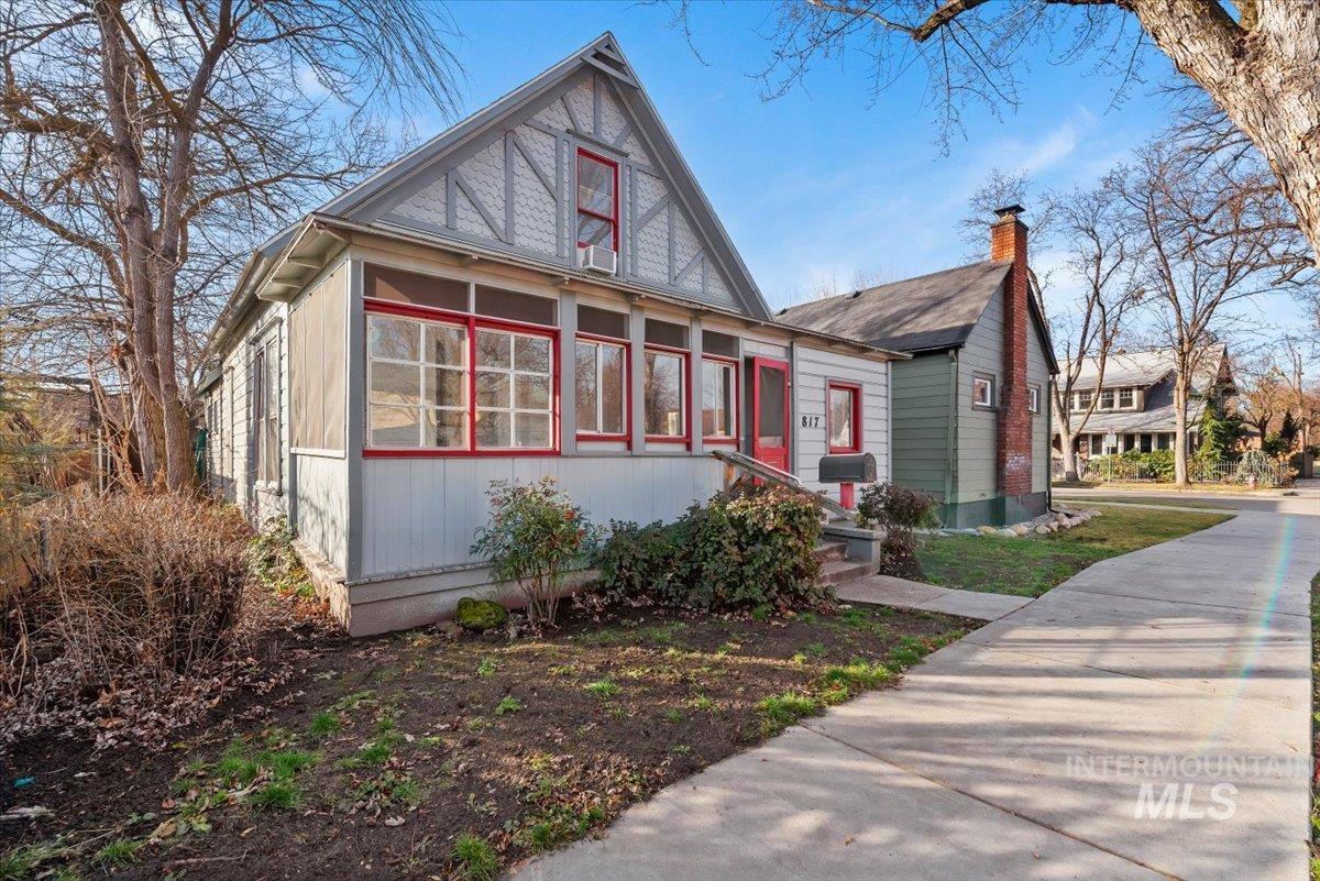 817 W Thatcher Street, Boise, Idaho 83702, 3 Bedrooms, 1 Bathroom, Residential For Sale, Price $524,900, 98973875