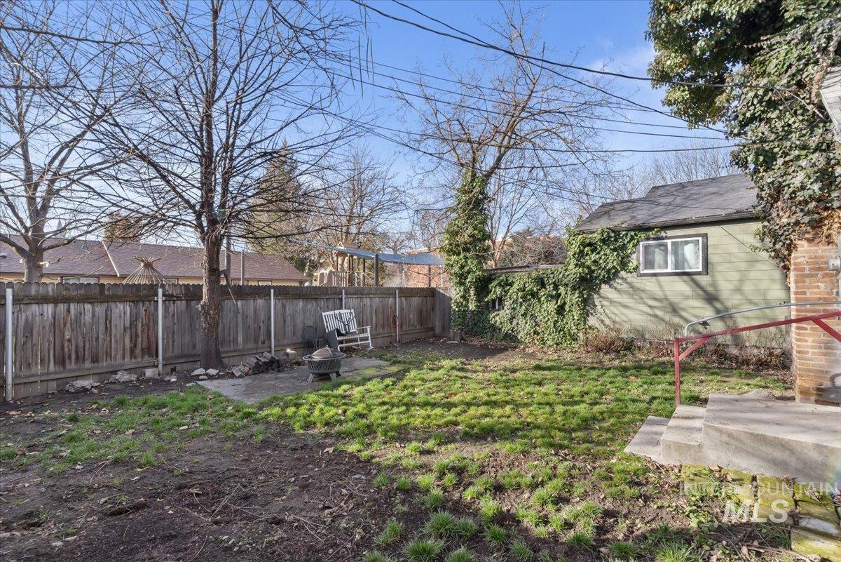 817 W Thatcher Street, Boise, Idaho 83702, 3 Bedrooms, 1 Bathroom, Residential For Sale, Price $524,900, 98973875