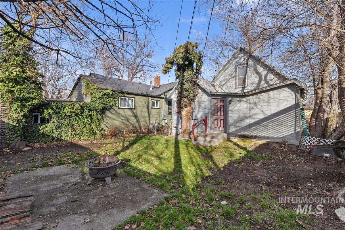 817 W Thatcher Street, Boise, Idaho 83702, 3 Bedrooms, 1 Bathroom, Residential For Sale, Price $524,900, 98973875