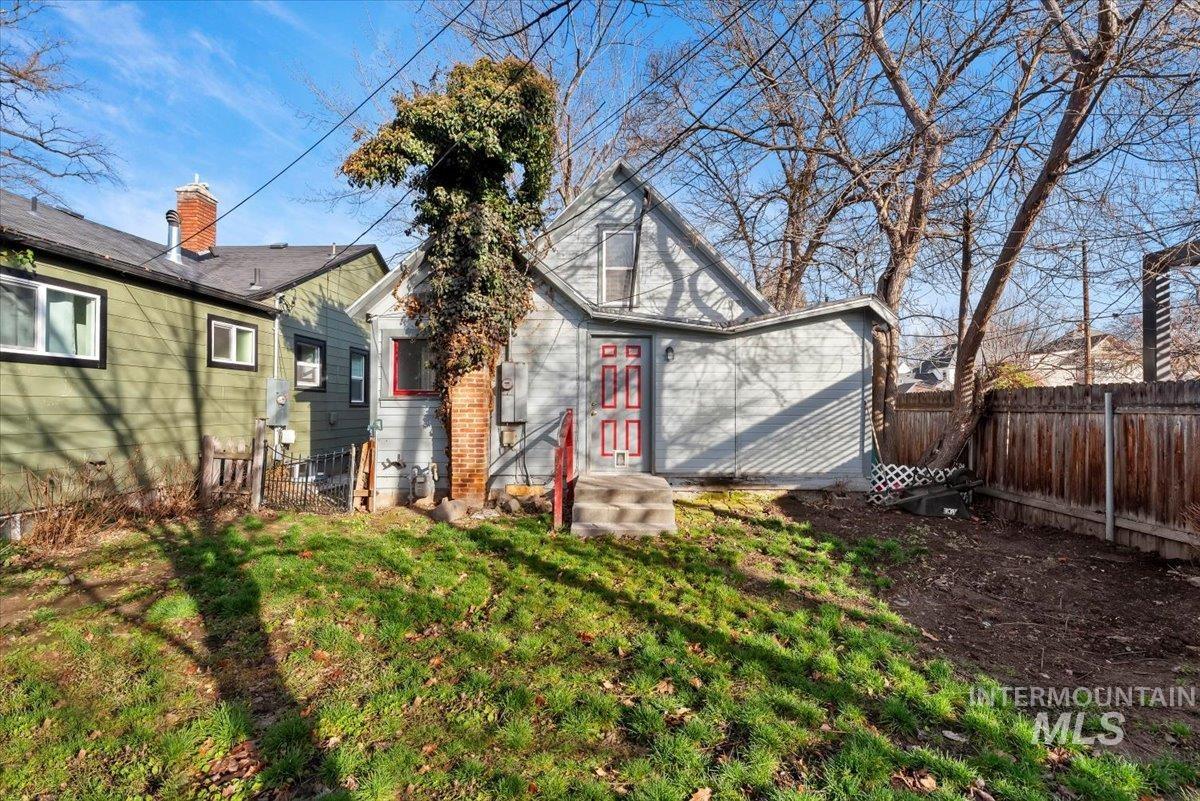817 W Thatcher Street, Boise, Idaho 83702, 3 Bedrooms, 1 Bathroom, Residential For Sale, Price $524,900, 98973875