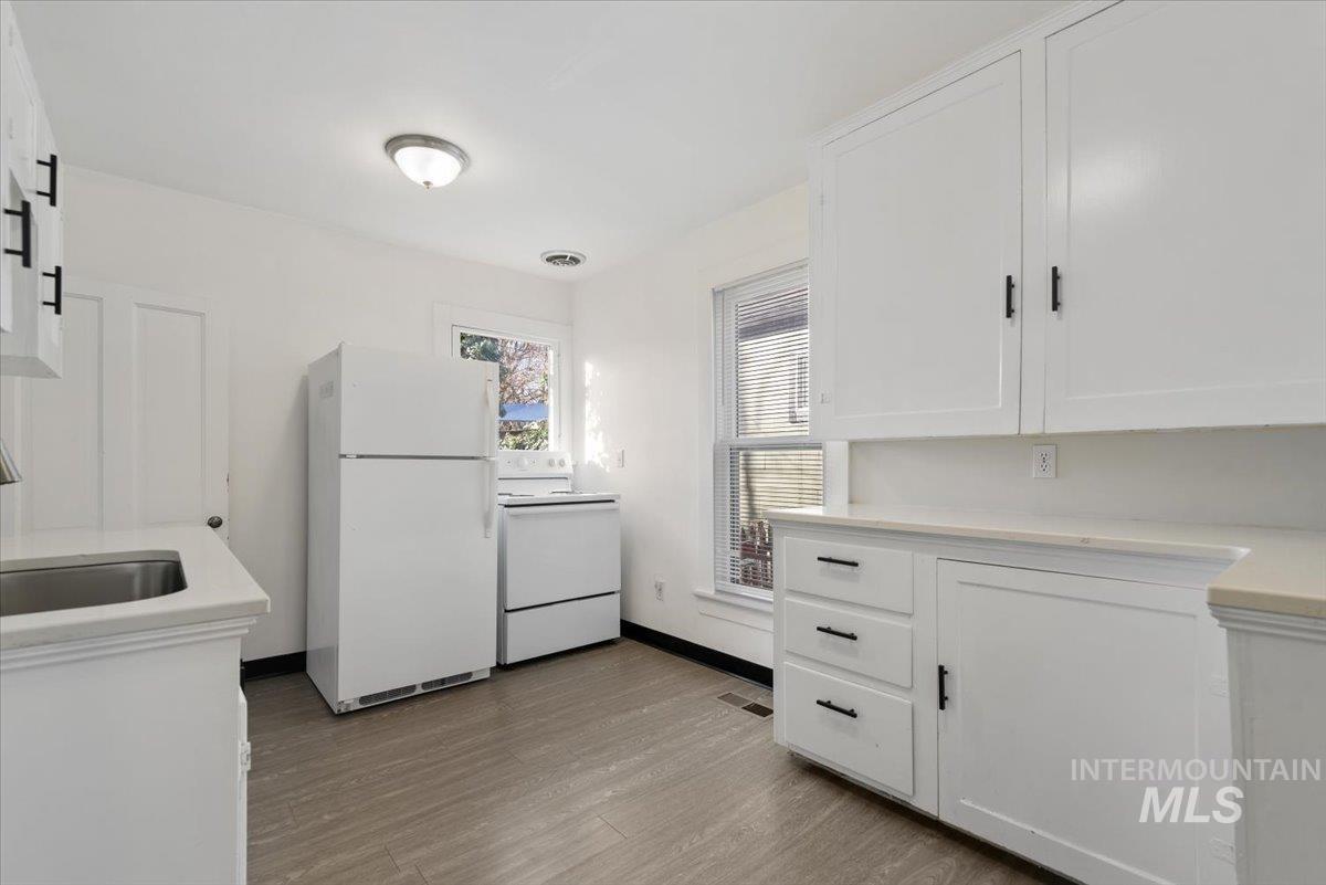 817 W Thatcher Street, Boise, Idaho 83702, 3 Bedrooms, 1 Bathroom, Residential For Sale, Price $524,900, 98973875