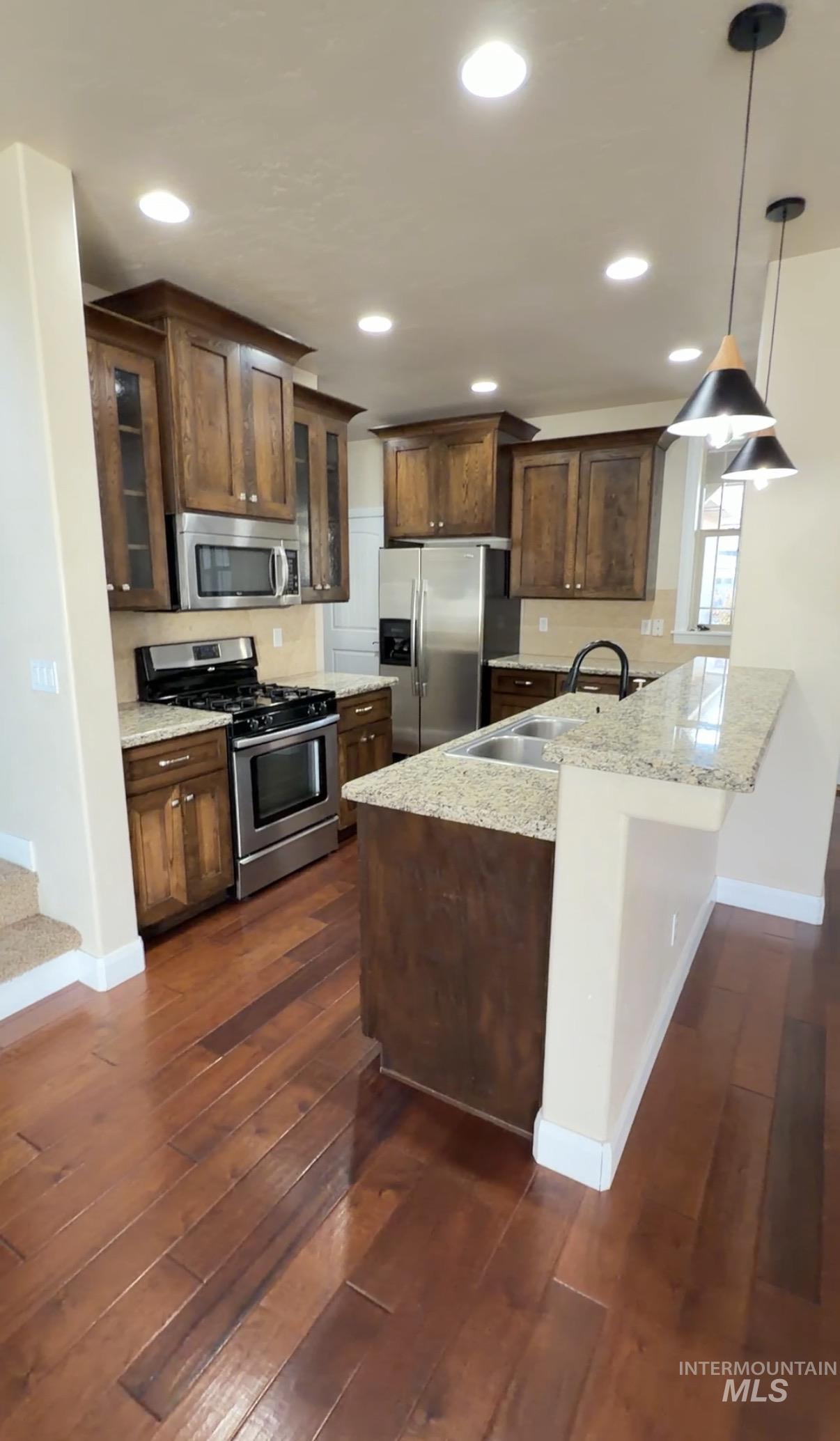 4678 N Elmstone Drive, Meridian, Idaho 83646, 4 Bedrooms, 3.5 Bathrooms, Rental For Rent, Price $2,800,MLS 98973877