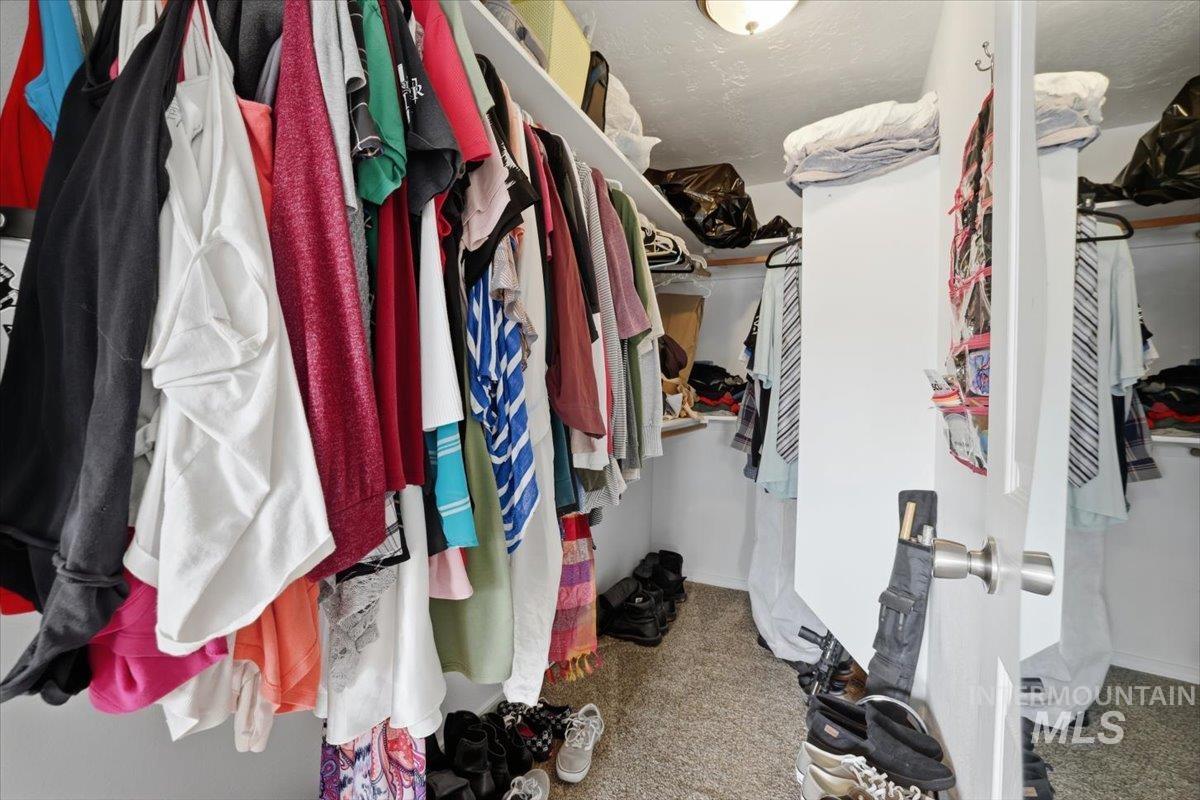 406 W 4th N, Mountain Home, Idaho 83647, 4 Bedrooms, 3 Bathrooms, Residential For Sale, Price $345,000,MLS 98973878