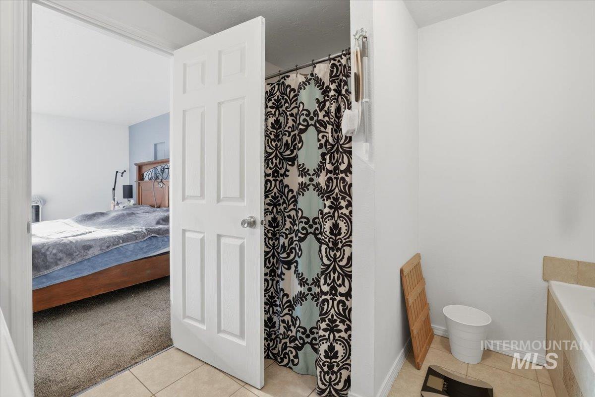 406 W 4th N, Mountain Home, Idaho 83647, 4 Bedrooms, 3 Bathrooms, Residential For Sale, Price $345,000,MLS 98973878