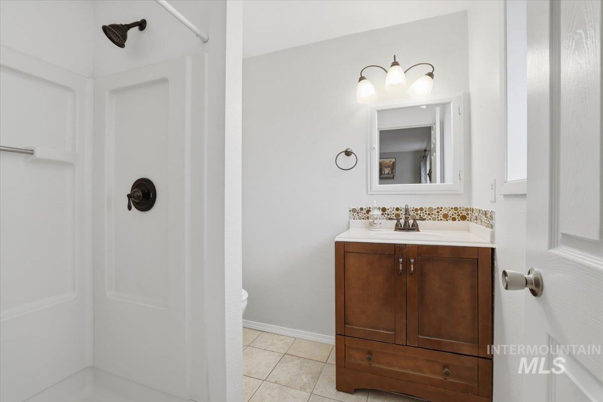 406 W 4th N, Mountain Home, Idaho 83647, 4 Bedrooms, 3 Bathrooms, Residential For Sale, Price $345,000,MLS 98973878