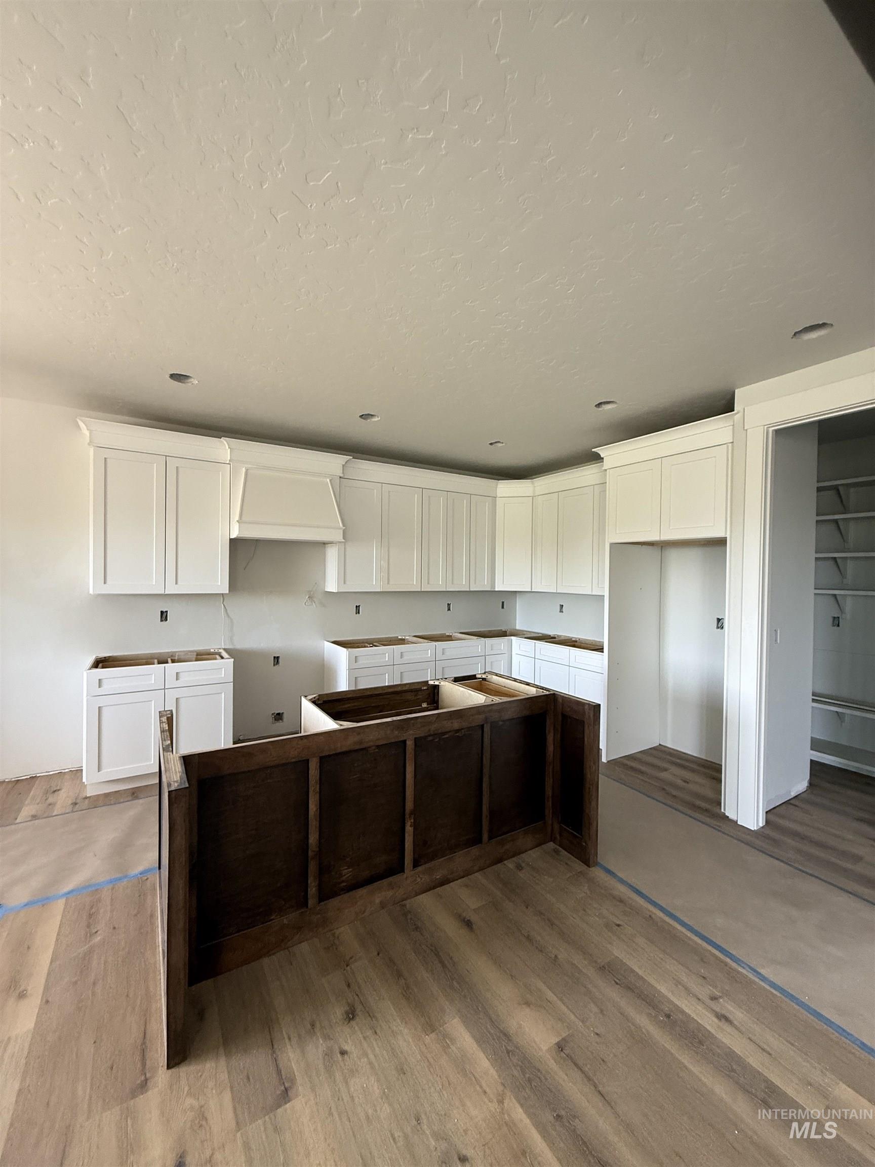 16125 Glenna Drive, Wilder, Idaho 83676, 4 Bedrooms, 4 Bathrooms, Residential For Sale, Price $998,000,MLS 98973879