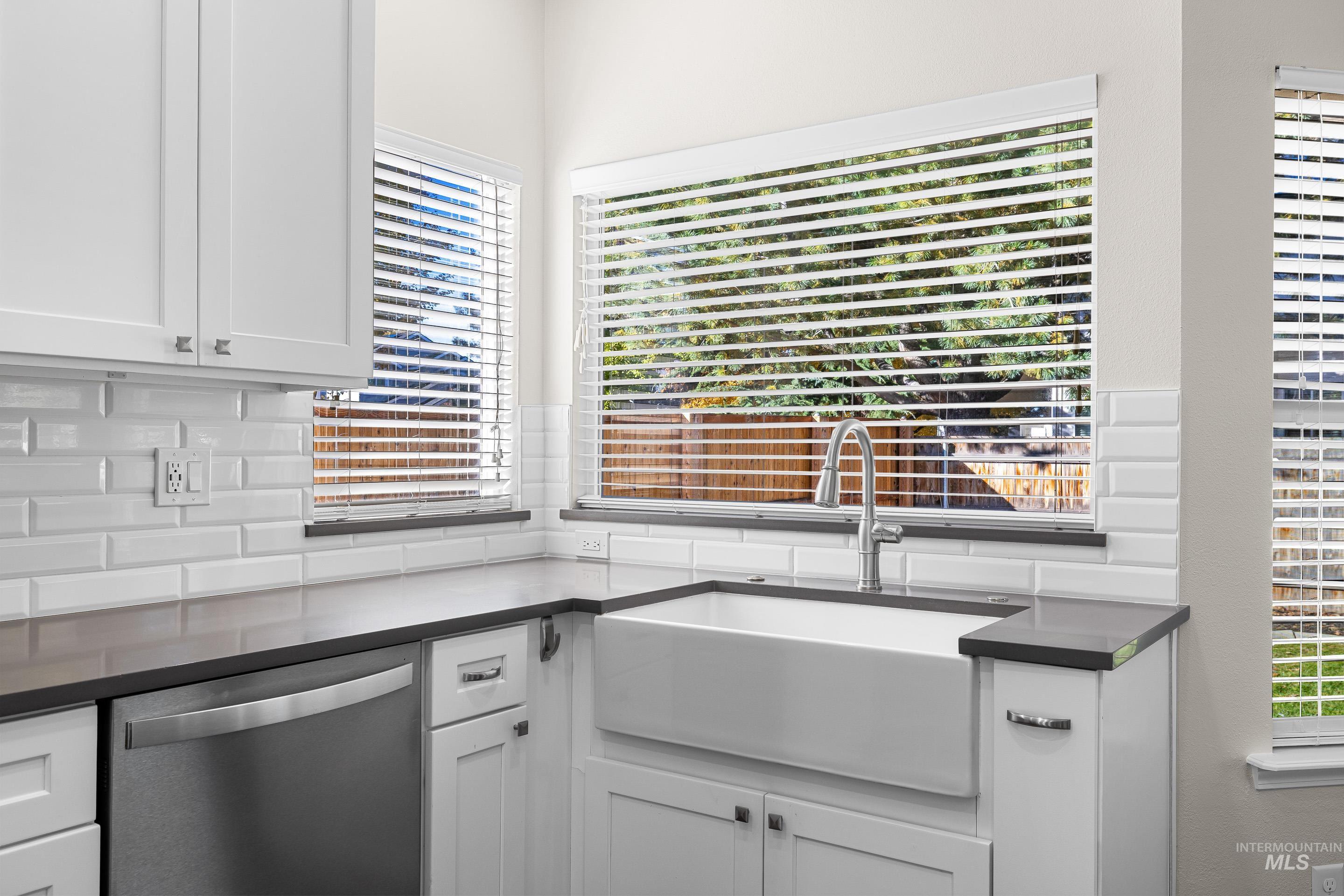 13972 W Chatsworth, Boise, Idaho 83713, 5 Bedrooms, 3.5 Bathrooms, Residential For Sale, Price $670,000, 98973882