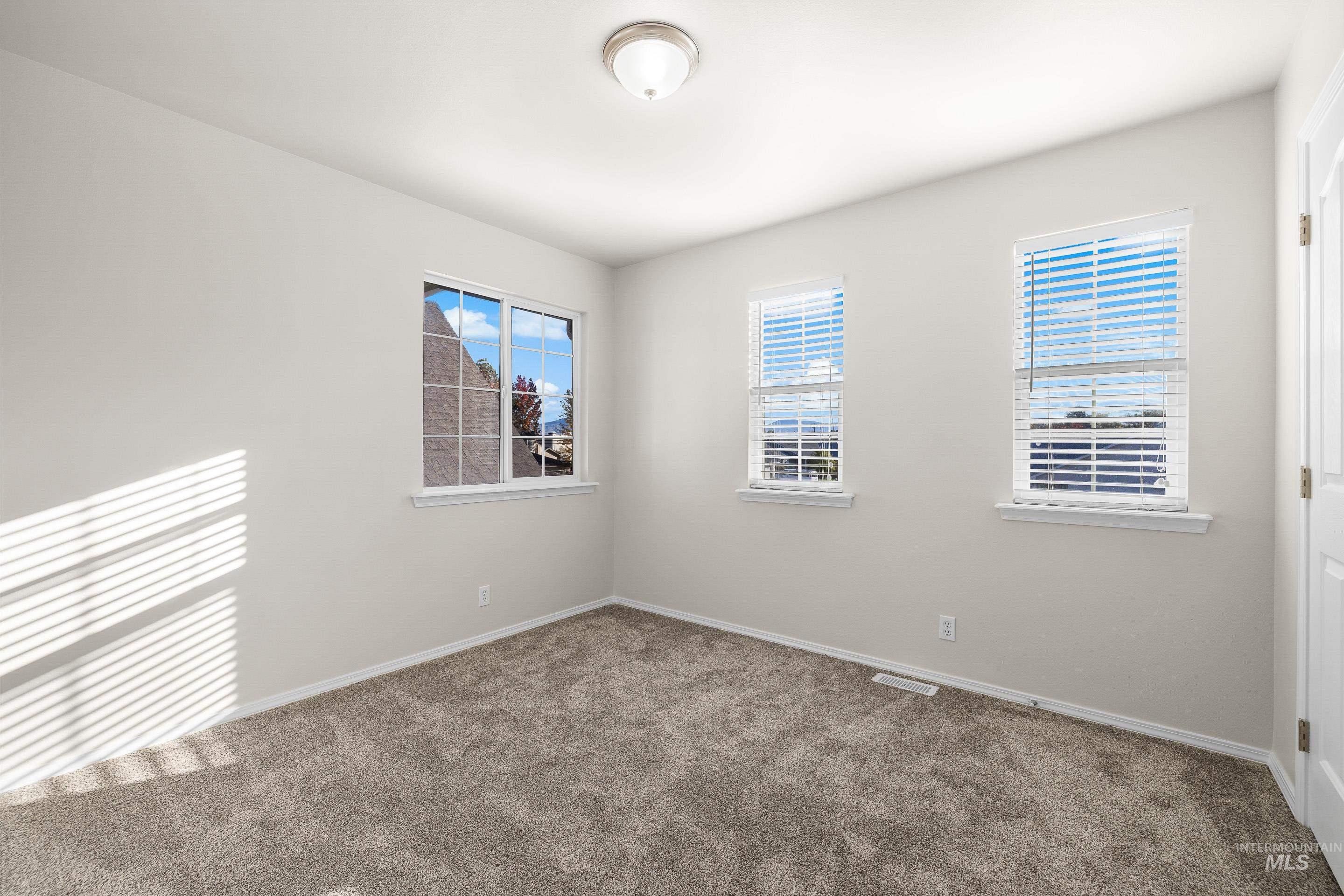 13972 W Chatsworth, Boise, Idaho 83713, 5 Bedrooms, 3.5 Bathrooms, Residential For Sale, Price $670,000, 98973882