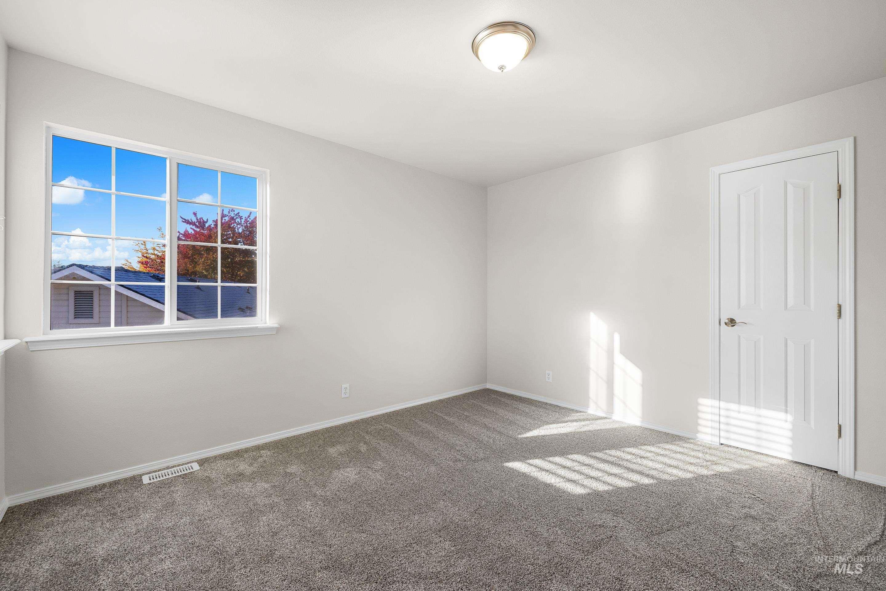 13972 W Chatsworth, Boise, Idaho 83713, 5 Bedrooms, 3.5 Bathrooms, Residential For Sale, Price $670,000, 98973882