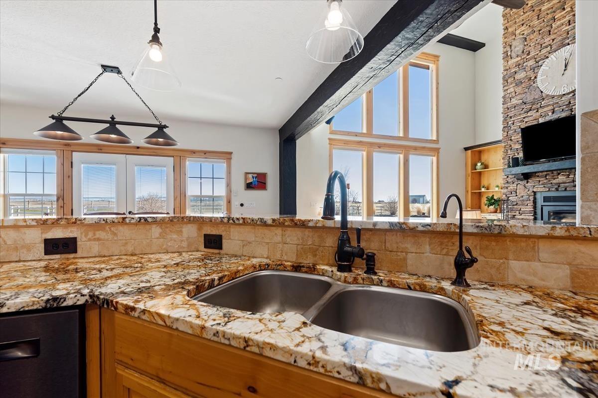 26348 Pheasant Landing Rd, Middleton, Idaho 83644, 4 Bedrooms, 3 Bathrooms, Residential For Sale, Price $1,199,000,MLS 98973883