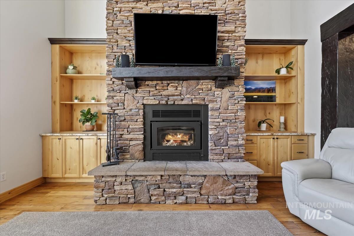 26348 Pheasant Landing Rd, Middleton, Idaho 83644, 4 Bedrooms, 3 Bathrooms, Residential For Sale, Price $1,199,000,MLS 98973883