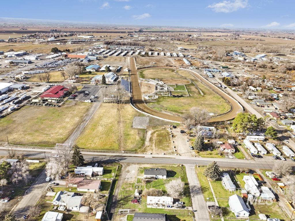 318 N Date St, Jerome, Idaho 83338, 4 Bedrooms, 2 Bathrooms, Residential For Sale, Price $319,900,MLS 98973886