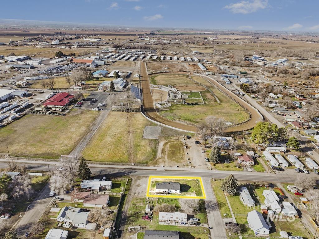 318 N Date St, Jerome, Idaho 83338, 4 Bedrooms, 2 Bathrooms, Residential For Sale, Price $319,900,MLS 98973886