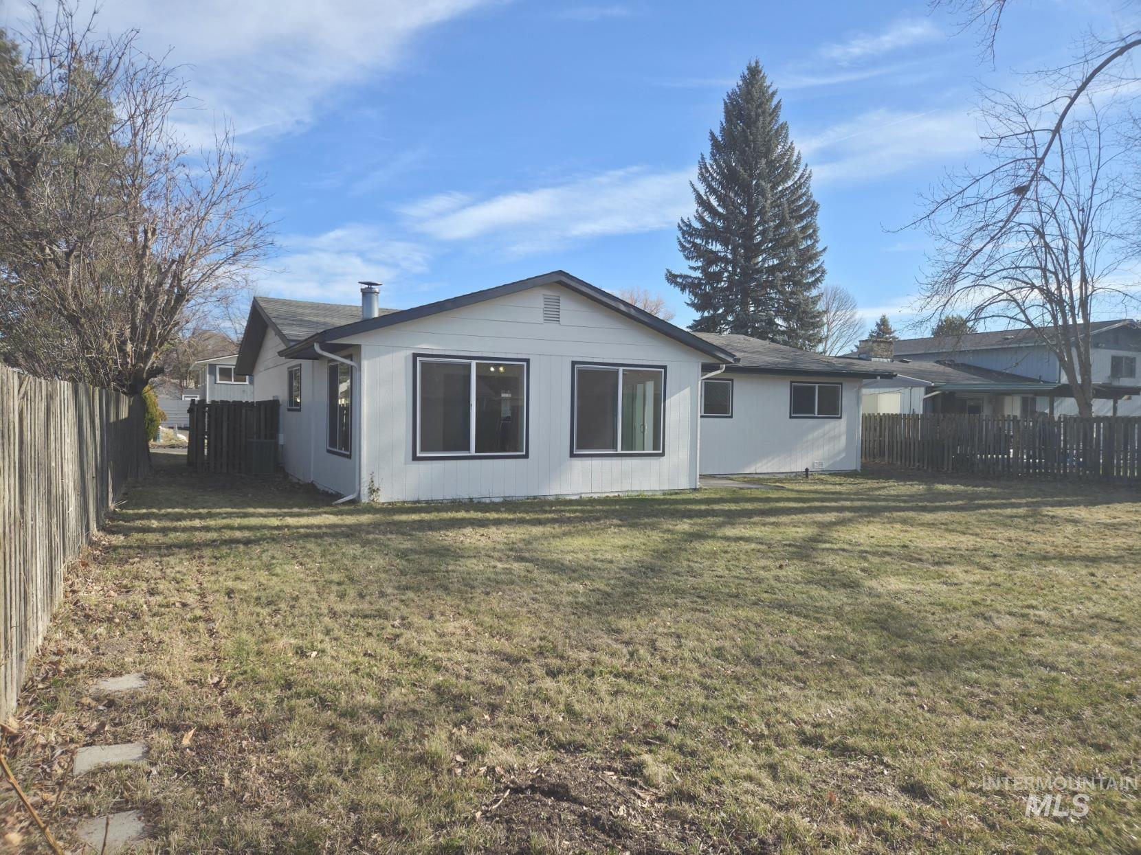 309 S Roosevelt, Moscow, Idaho 83843, 3 Bedrooms, 2 Bathrooms, Residential For Sale, Price $448,000, 98973887