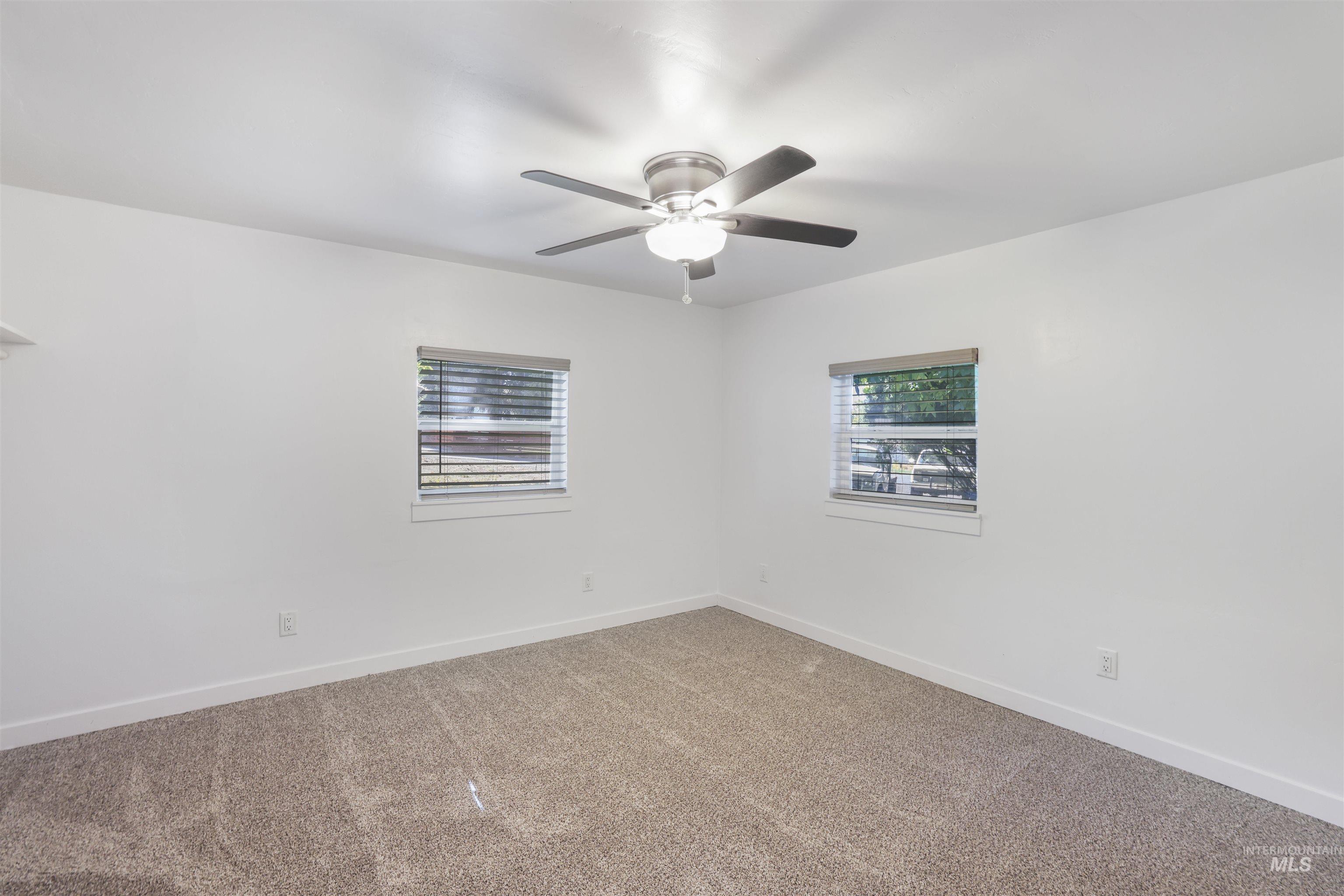 231 E Reed Street, Hagerman, Idaho 83332, 2 Bedrooms, 1 Bathroom, Residential For Sale, Price $219,900,MLS 98973888