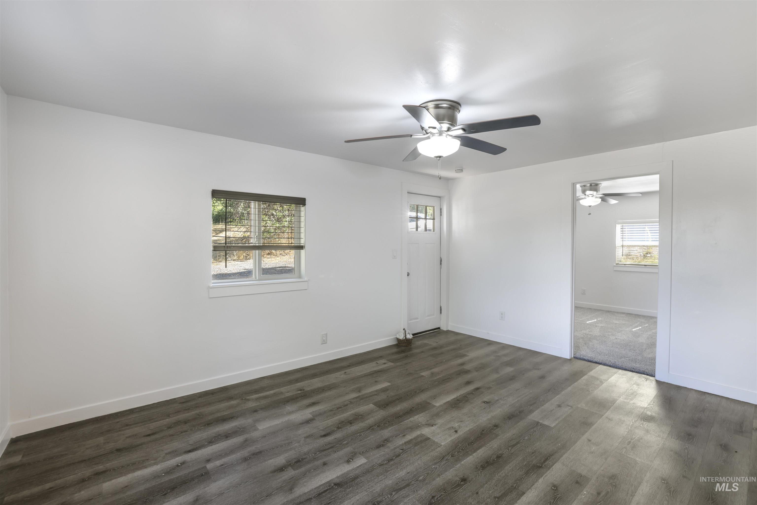 231 E Reed Street, Hagerman, Idaho 83332, 2 Bedrooms, 1 Bathroom, Residential For Sale, Price $219,900,MLS 98973888