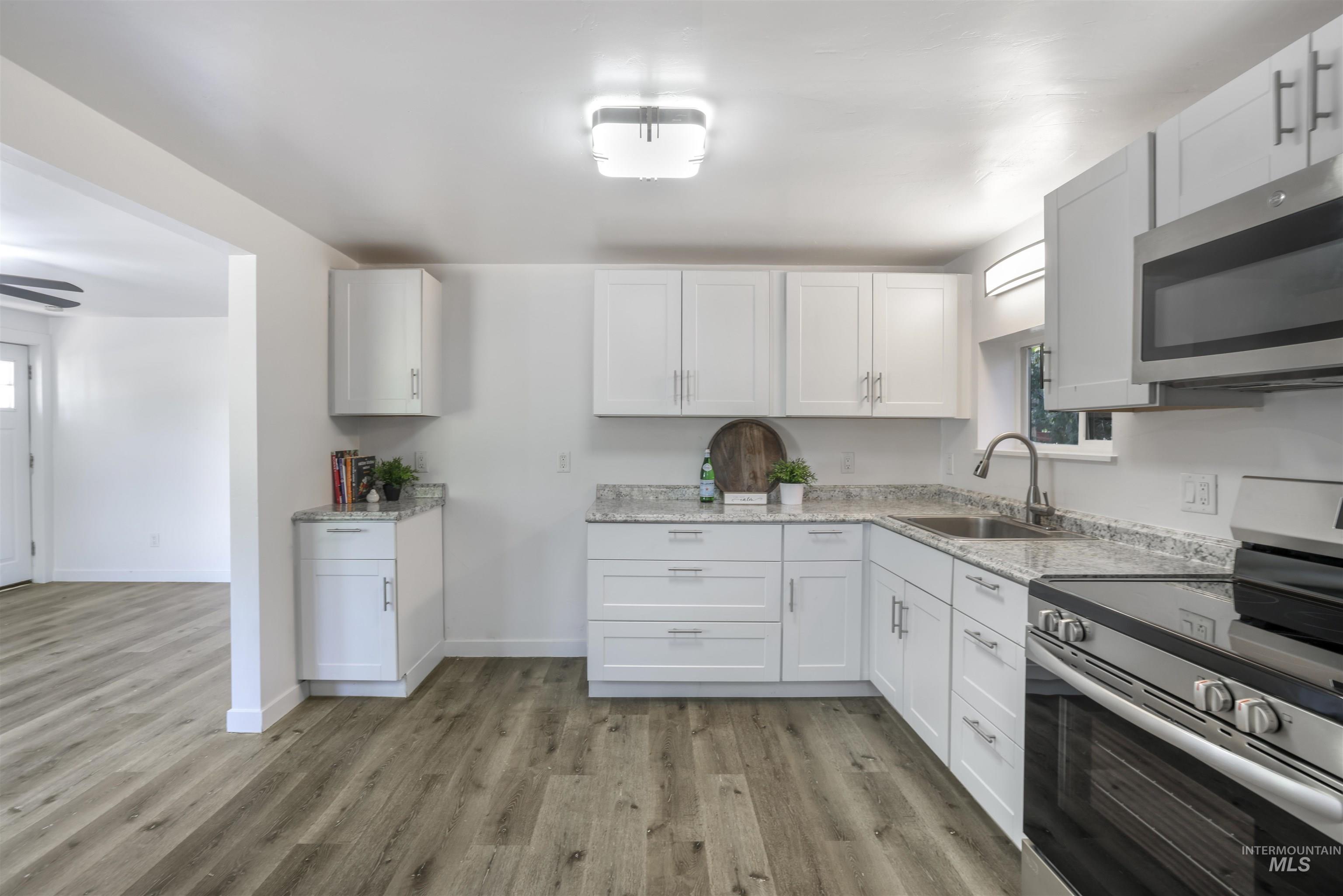 231 E Reed Street, Hagerman, Idaho 83332, 2 Bedrooms, 1 Bathroom, Residential For Sale, Price $219,900,MLS 98973888