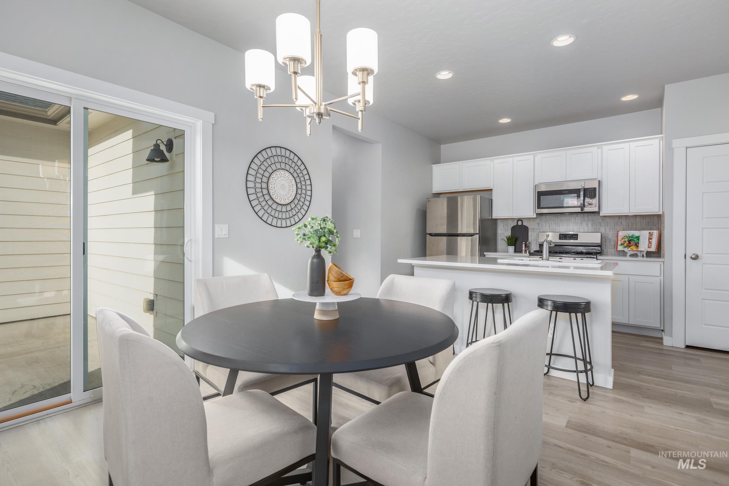 1127 N World Cup Ln, Eagle, Idaho 83616-6189, 3 Bedrooms, 2.5 Bathrooms, Residential For Sale, Price $415,000, 98973890